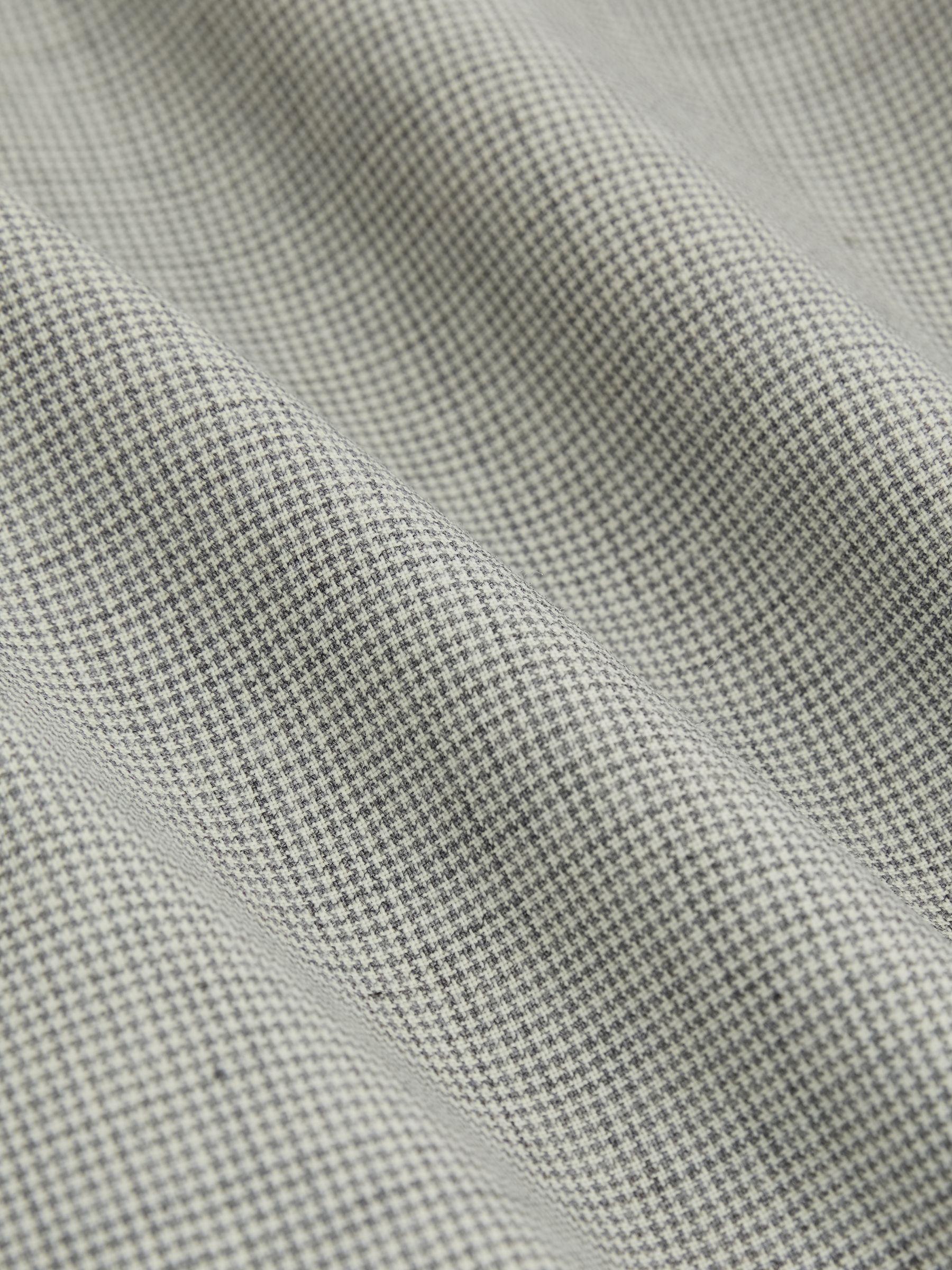 Puppytooth-Check Suit Trousers Slim-Fit in Grey Product Image