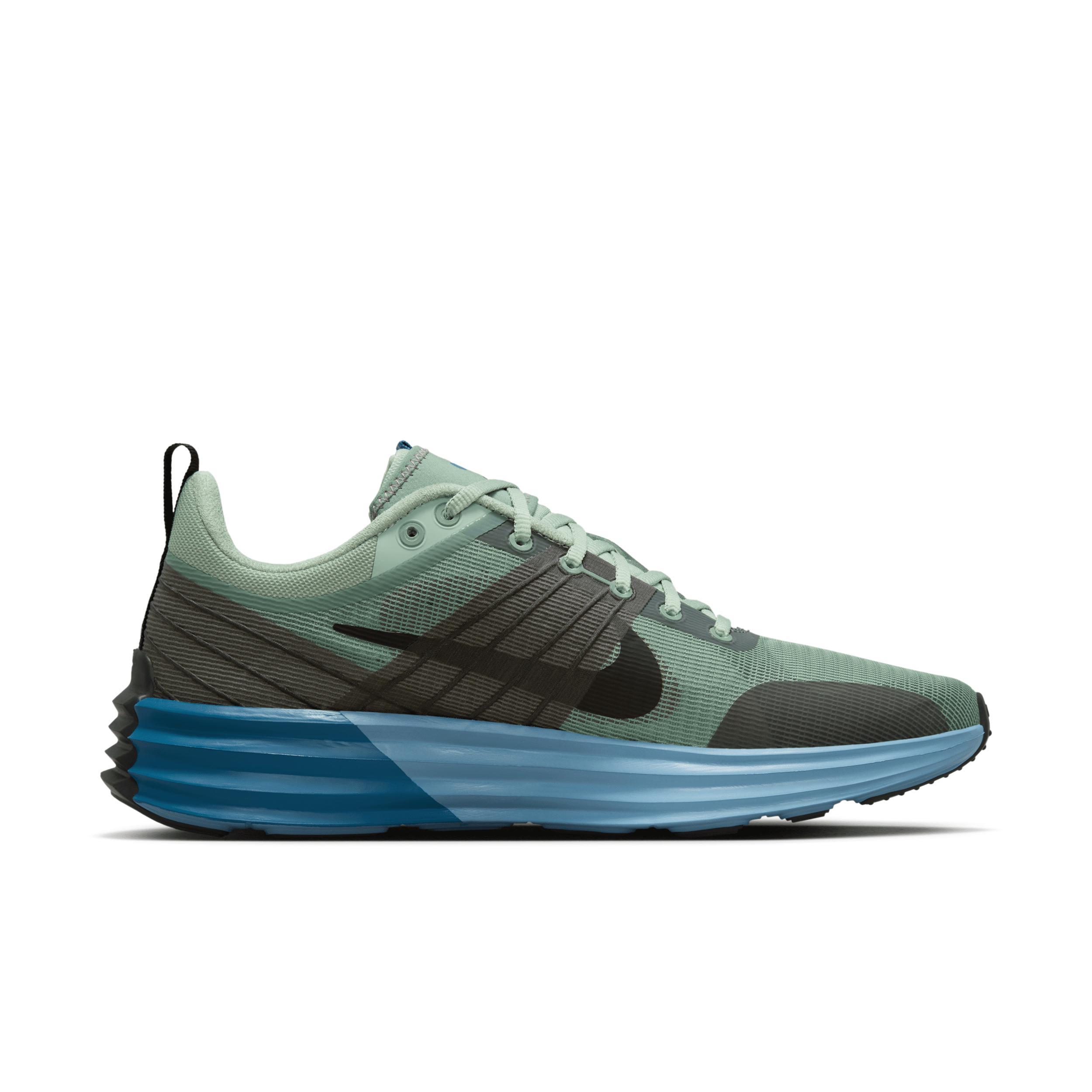 Nike Men's Lunar Roam Shoes Product Image