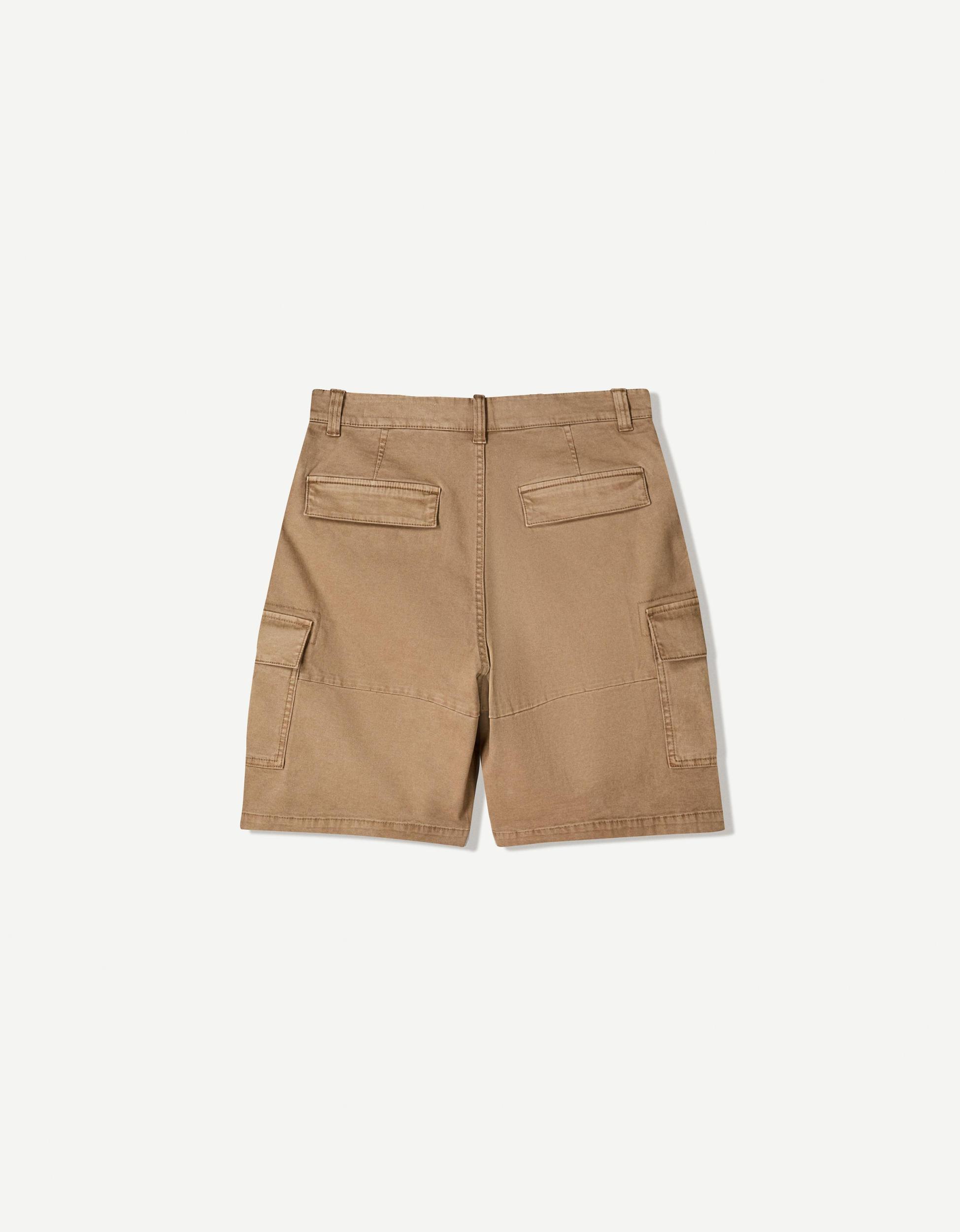 Cargo Bermuda shorts Product Image