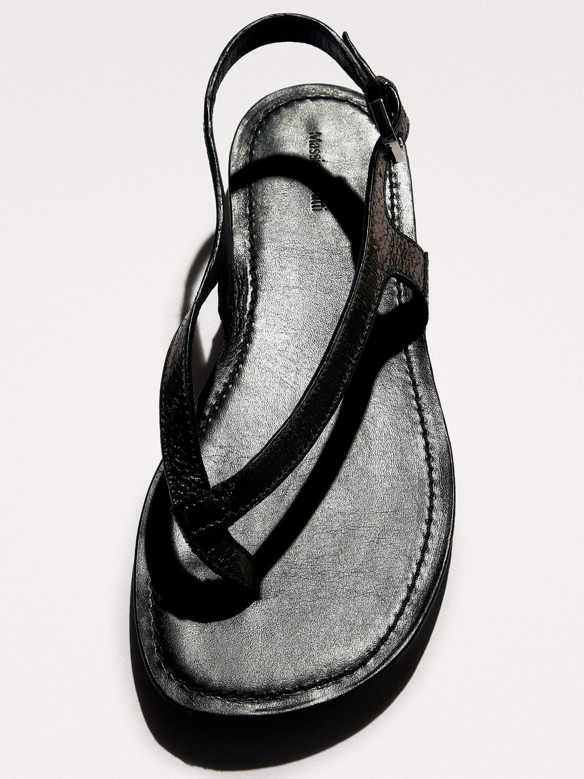 Metallic flat sandals Product Image