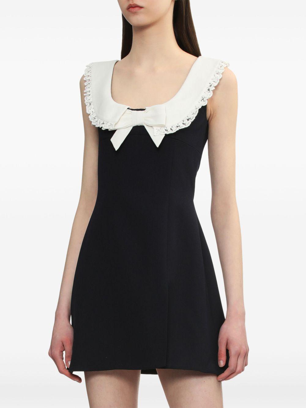 sleeveless dress Product Image