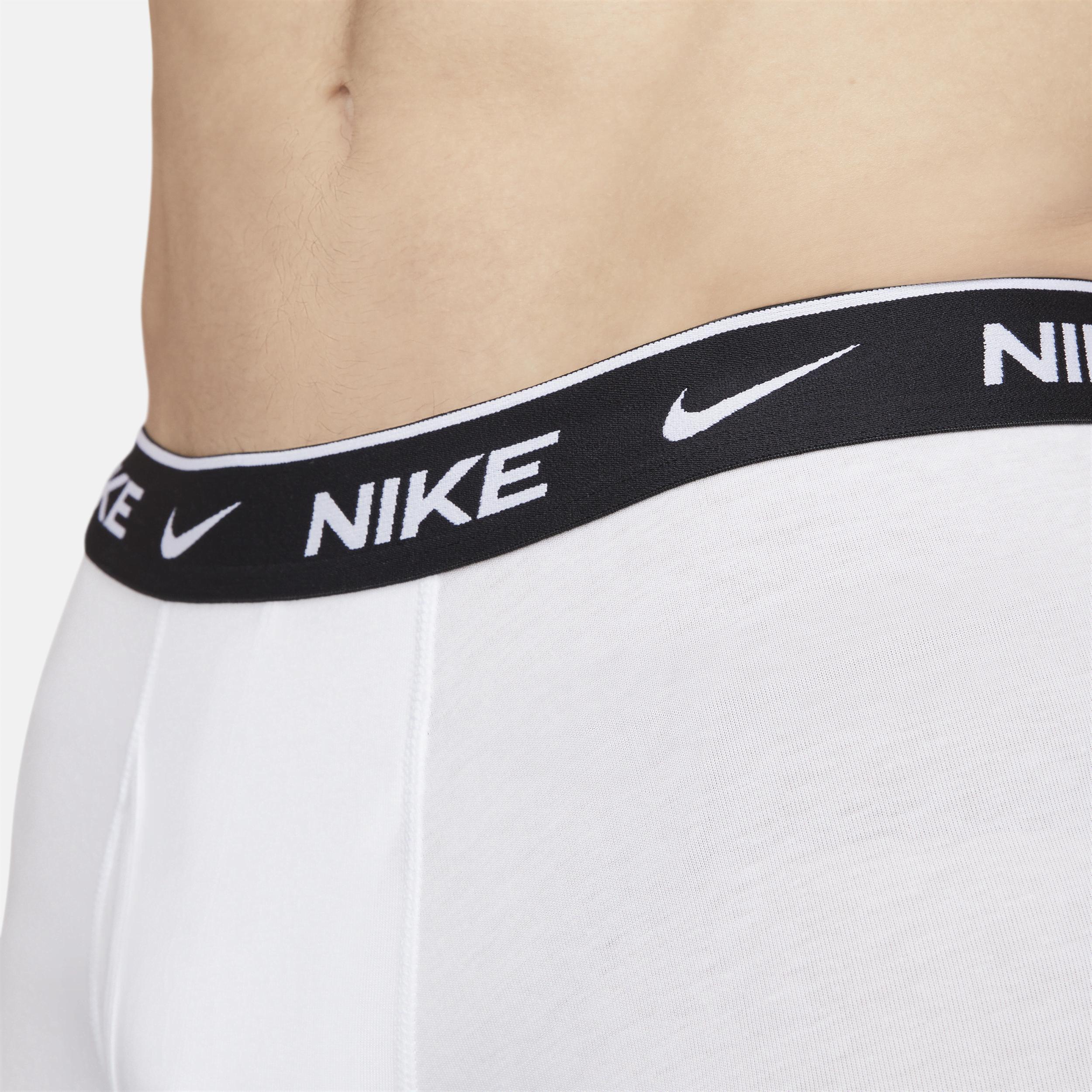 Nike Men's Dri-FIT Essential Cotton Stretch Boxer Briefs (3-Pack) Product Image