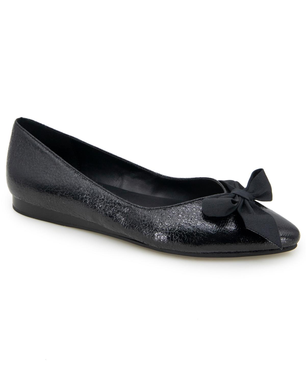 Kenneth Cole Reaction Womens Lily Bow Ballet Flats Product Image