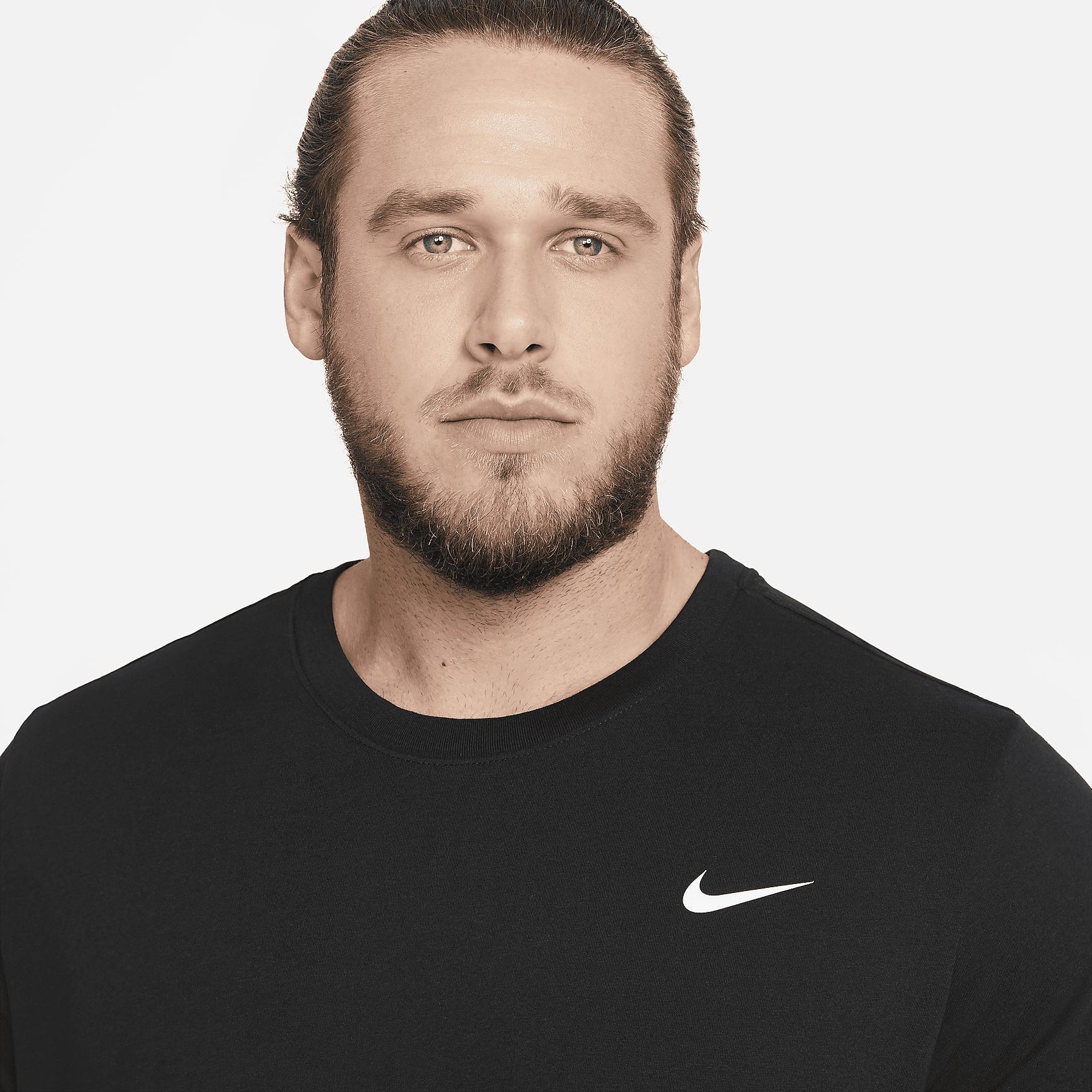 Nike Dri-FIT Men's Fitness T-Shirt Product Image