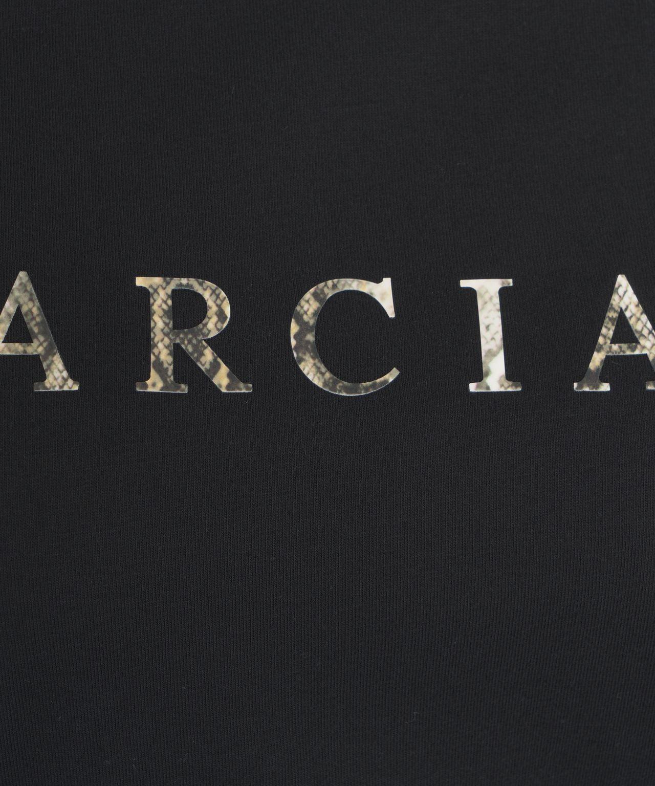 T-shirt with logo lettering Product Image