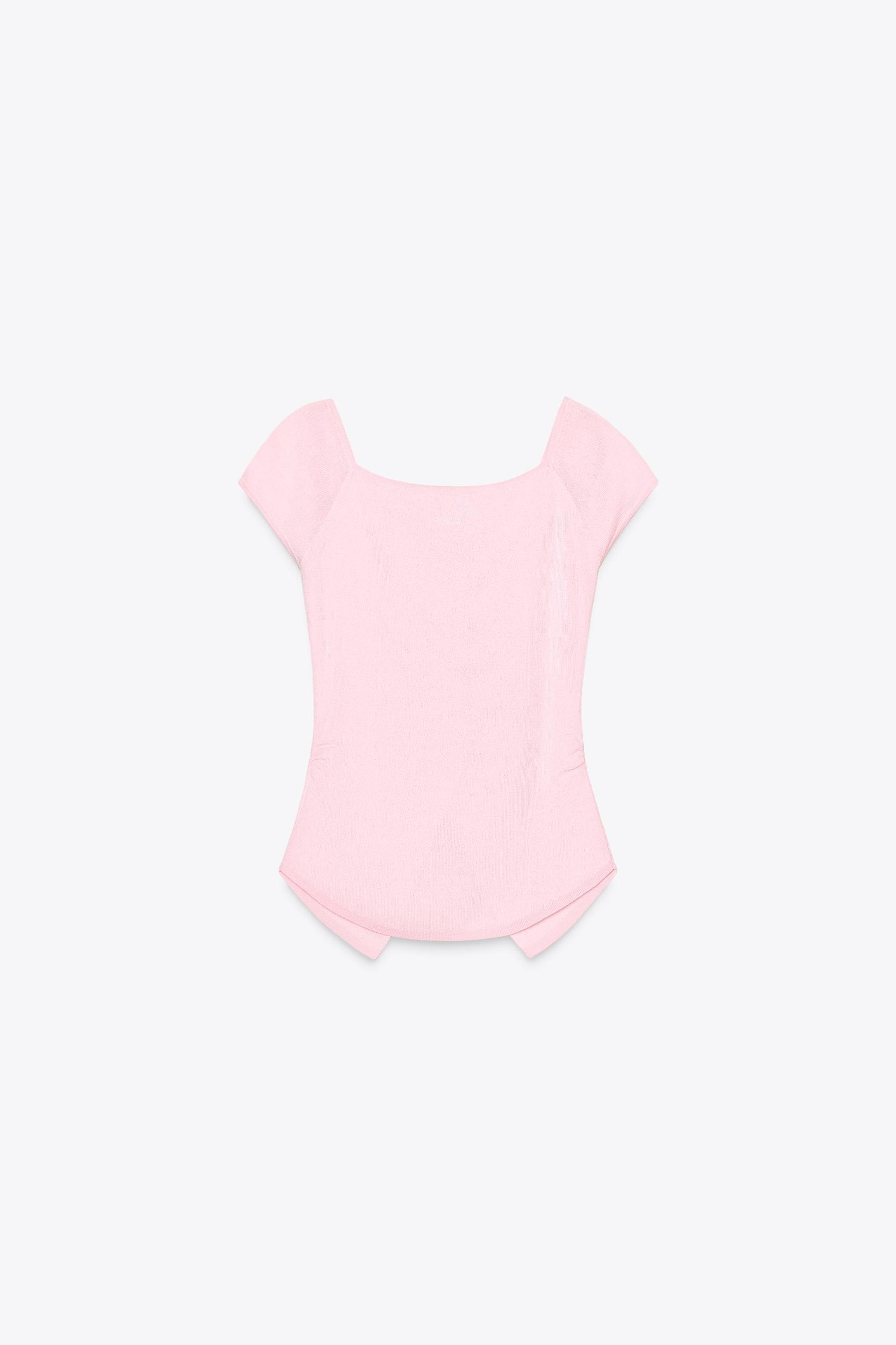 RUCHED KNIT TOP Product Image