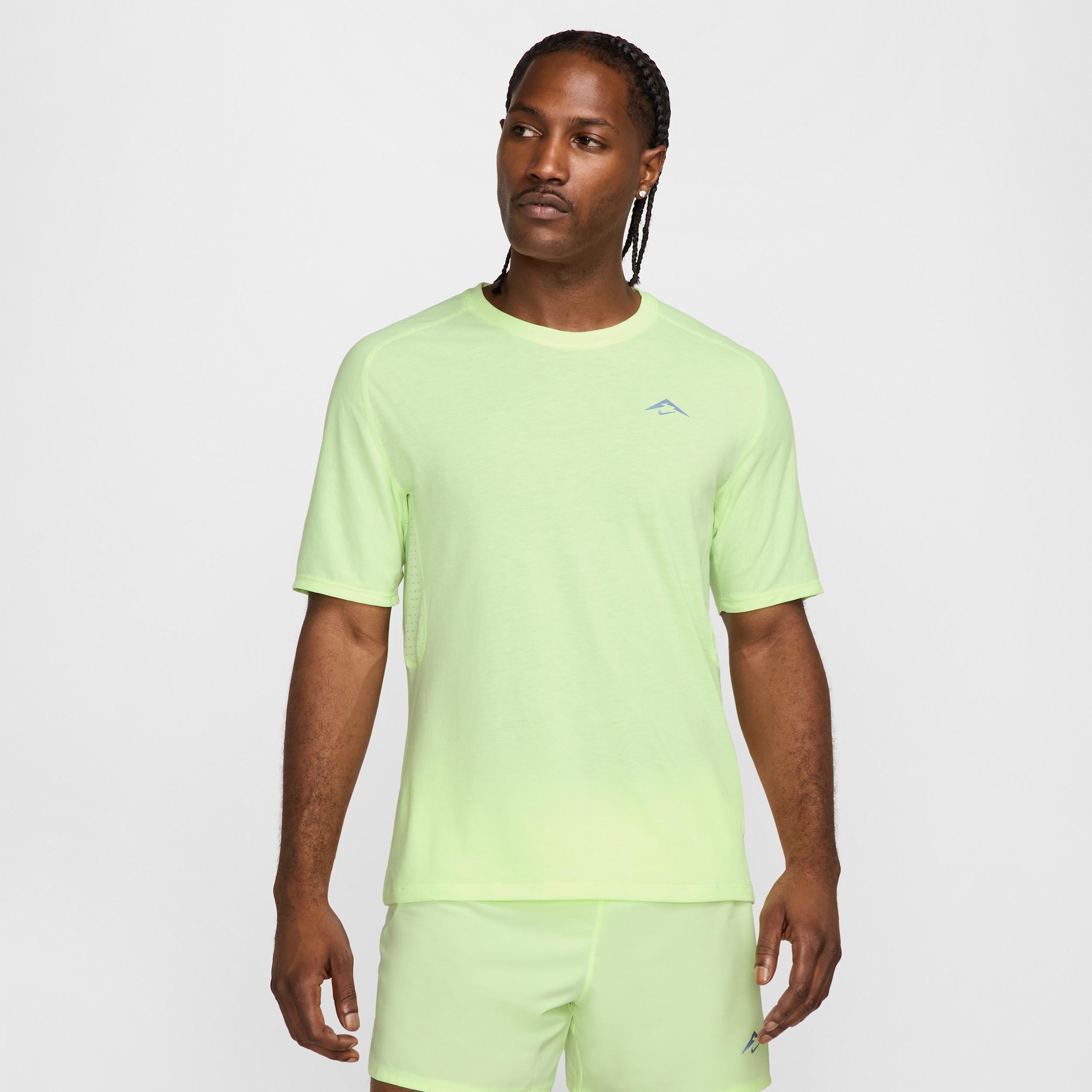 Nike Solar Chase Men's Dri-FIT ADV Short-Sleeve Running Top Product Image