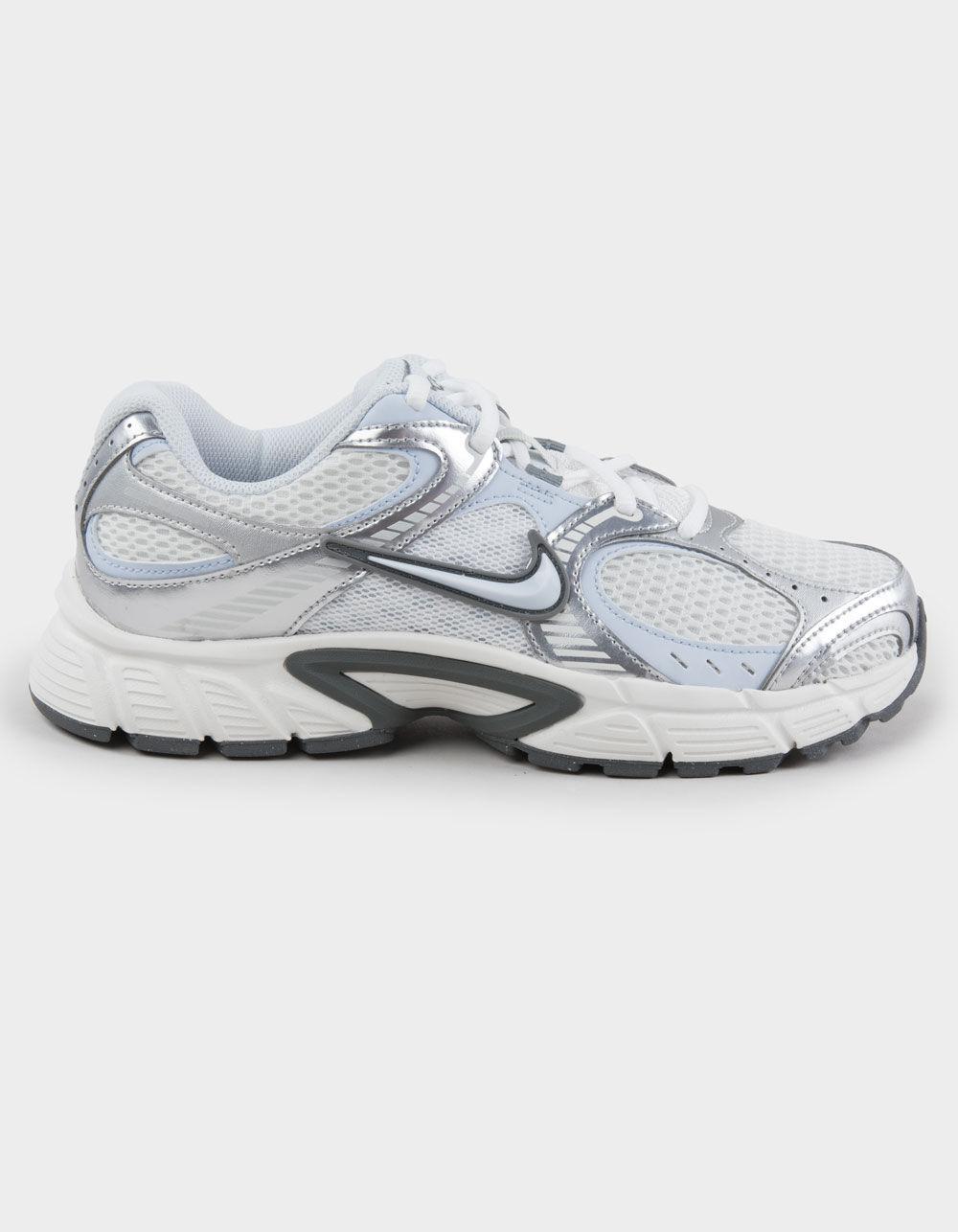 NIKE V5 RNR Womens Shoes - WHT/BLUE Product Image