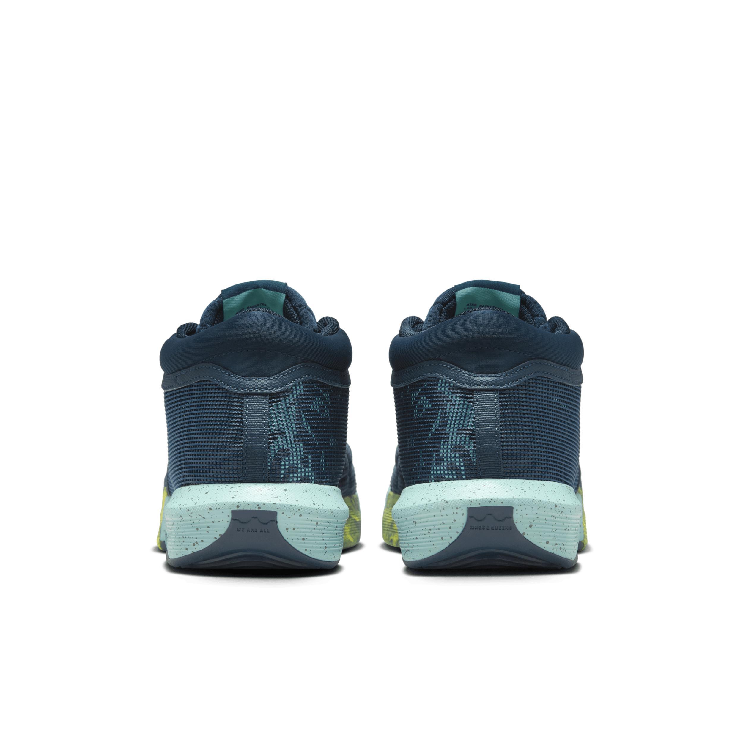 Nike Men's LeBron Witness 8 Basketball Shoes Product Image