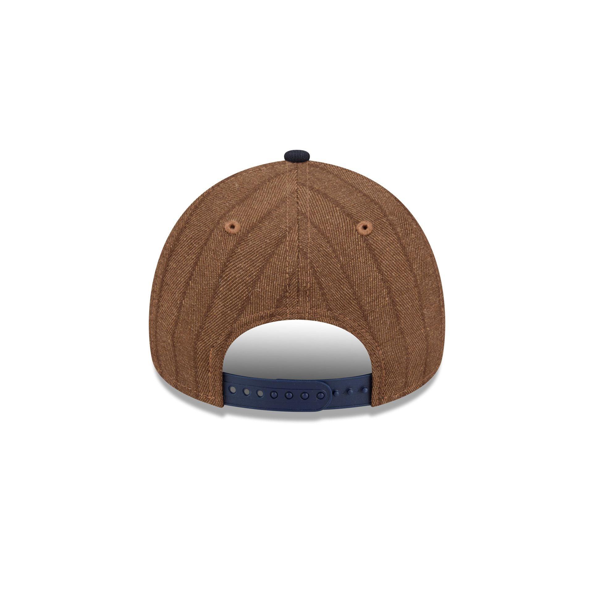 Manchester United FC Contrast Stitch 9TWENTY Adjustable Hat Male Product Image