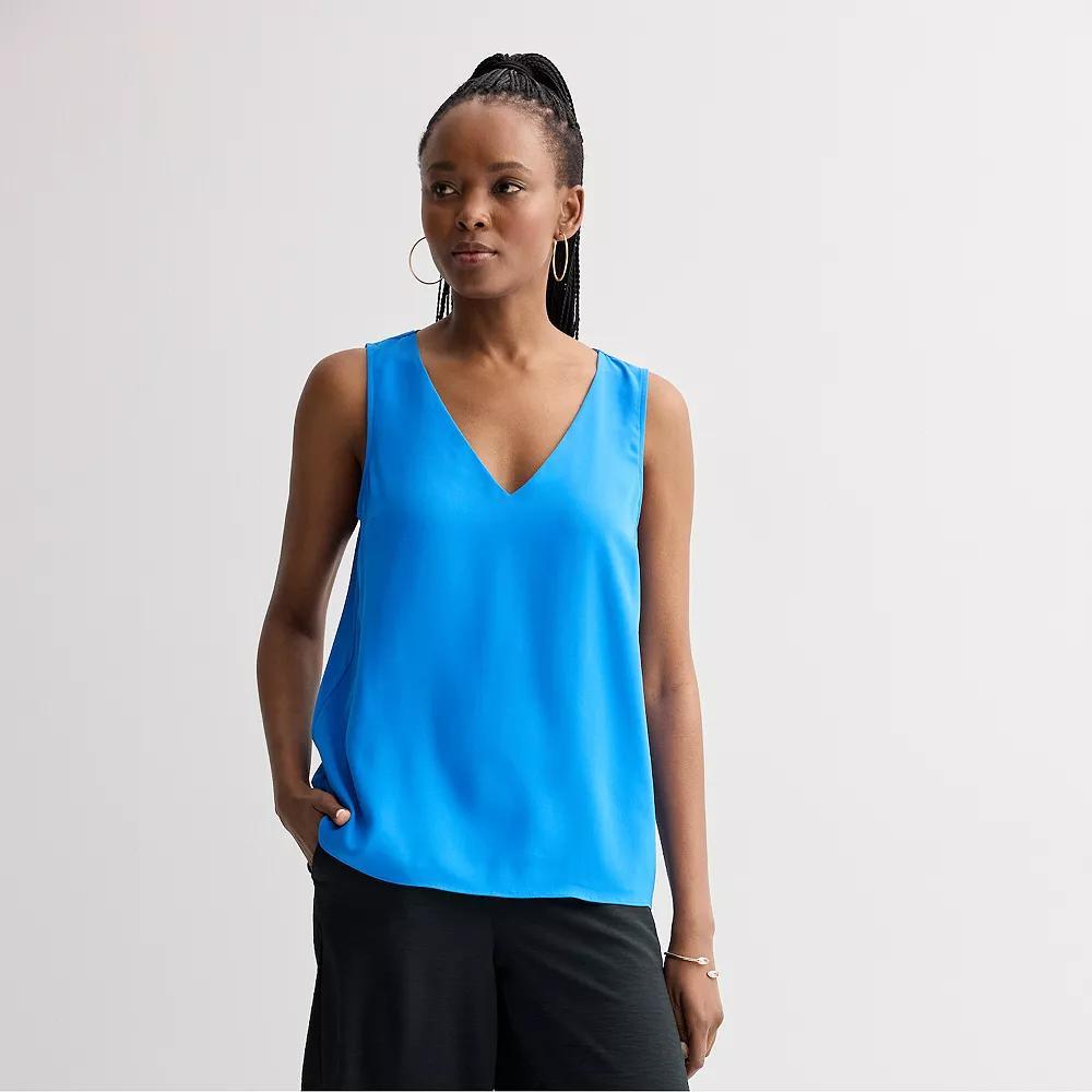 Women's Petite Nine West V-Neck Tank Top,  Product Image