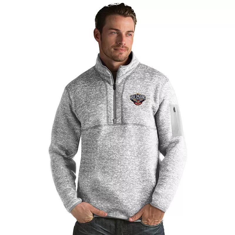 Mens Antigua New York Knicks Fortune Pullover Light Gray Grey Product Image