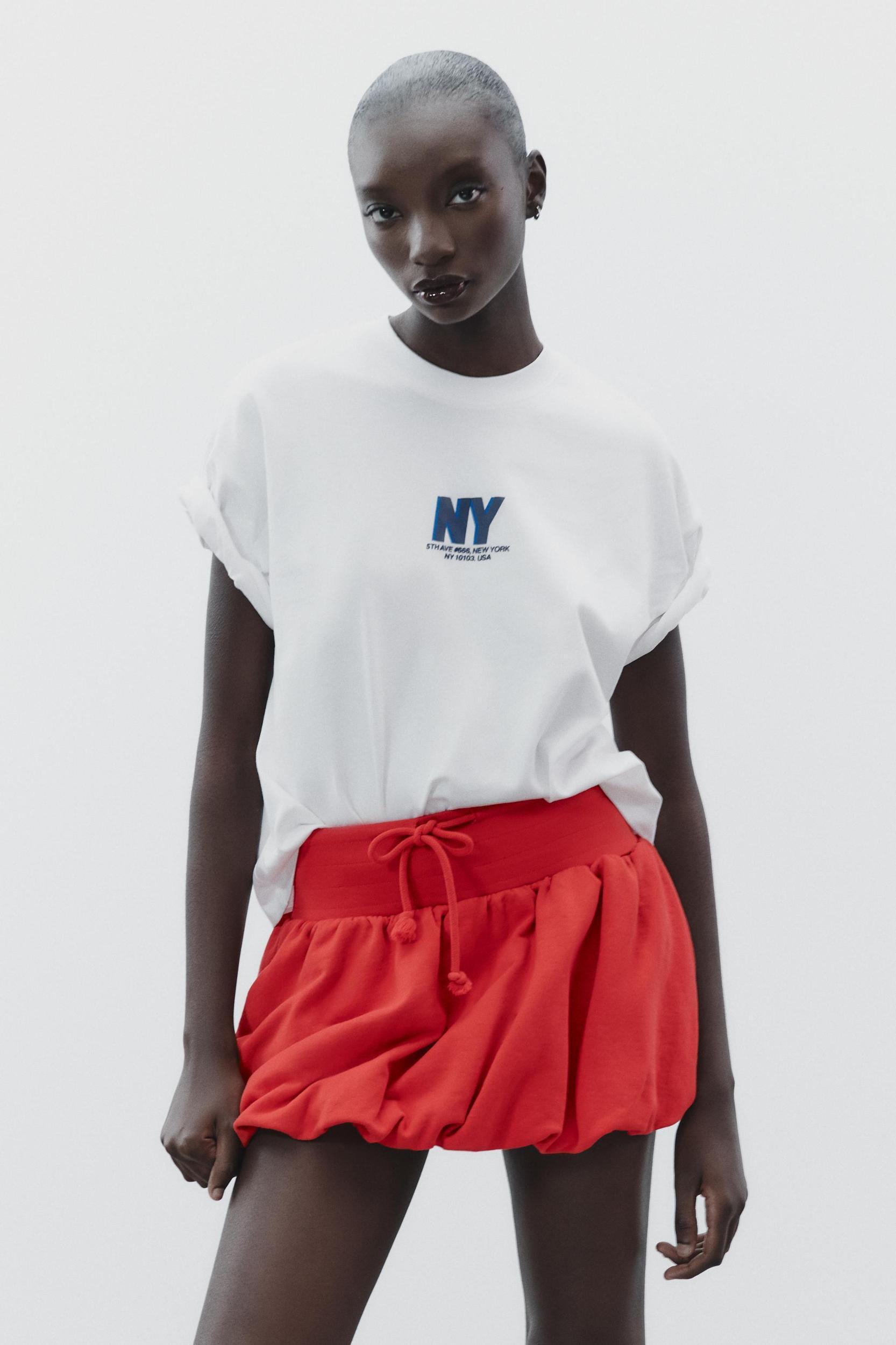 OVERSIZED TEXT T-SHIRT Product Image