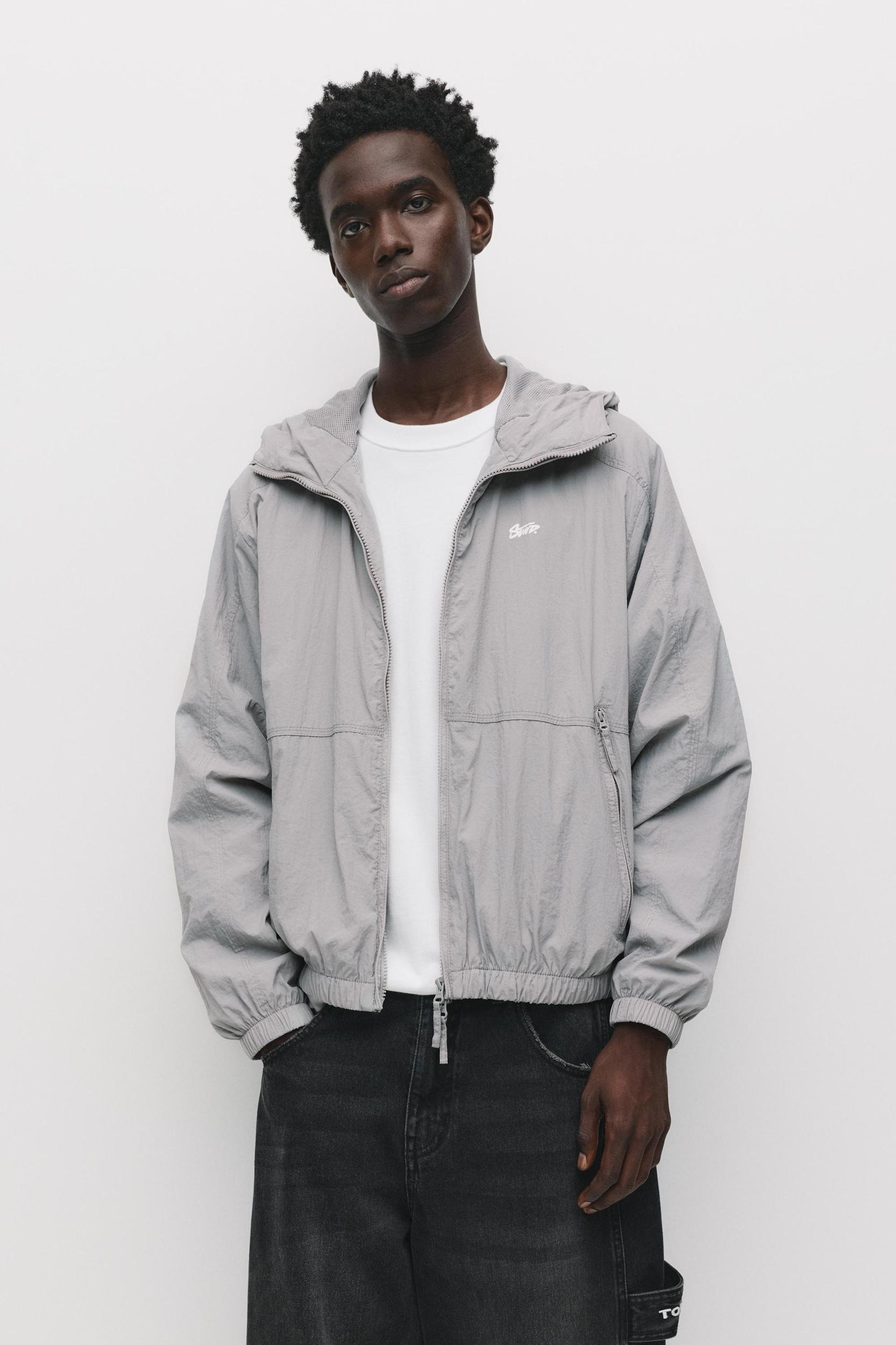 Diamond Crest Logo Sweatshirt Product Image