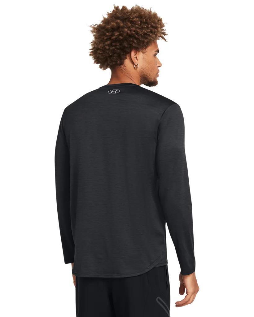 Men's UA Tech™ Vent 2.0 Collegiate Long Sleeve Product Image