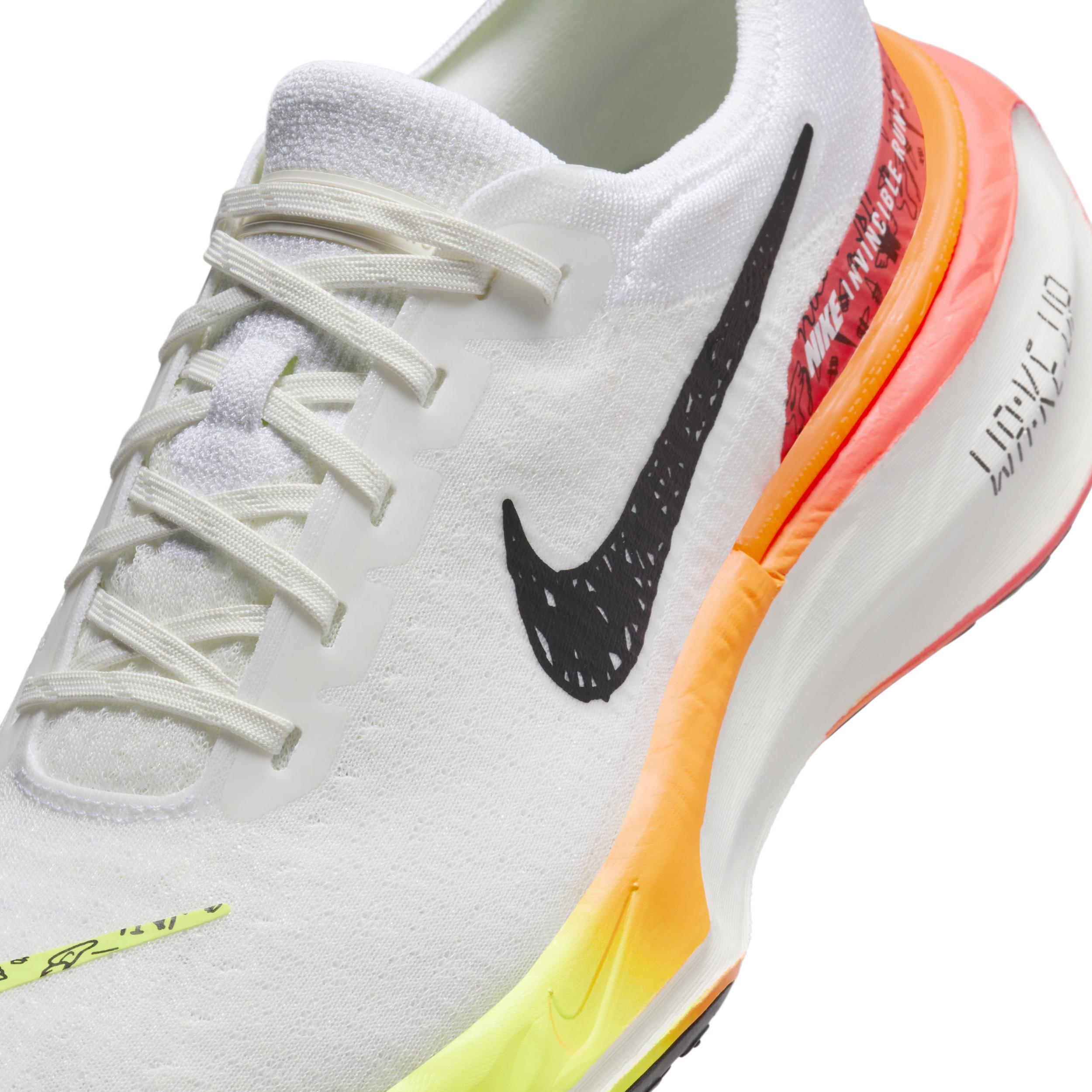 Nike Mens ZoomX Invincible Run Flyknit 3 - Running Shoes White/Coconut Milk/Sesame Product Image