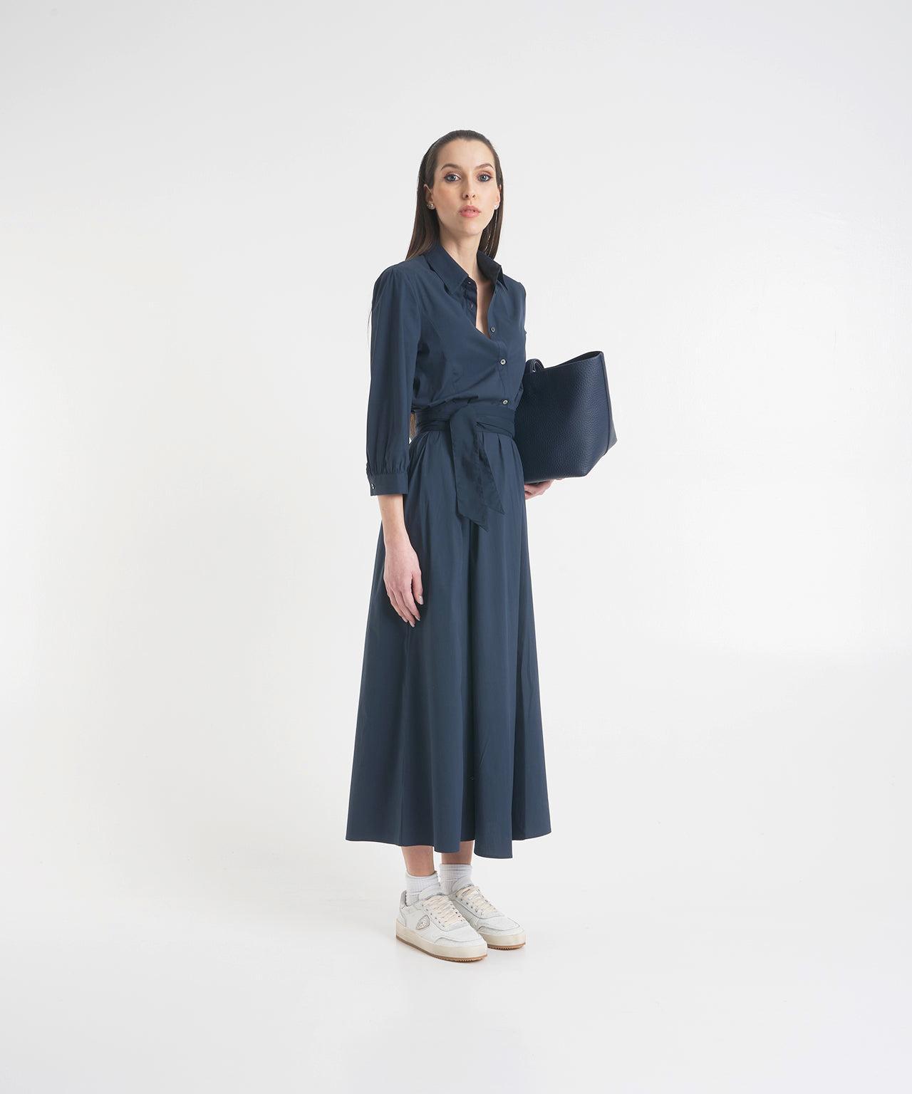 Maxi dress with waist belt Product Image