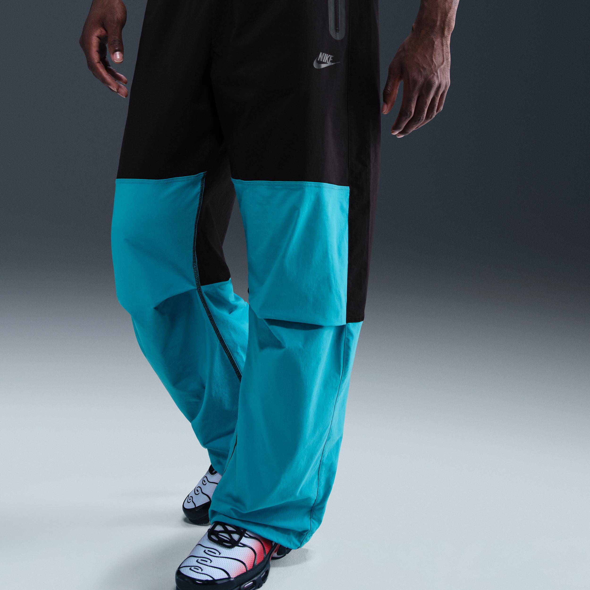 Nike Tech Men's Woven Oversized Pants Product Image