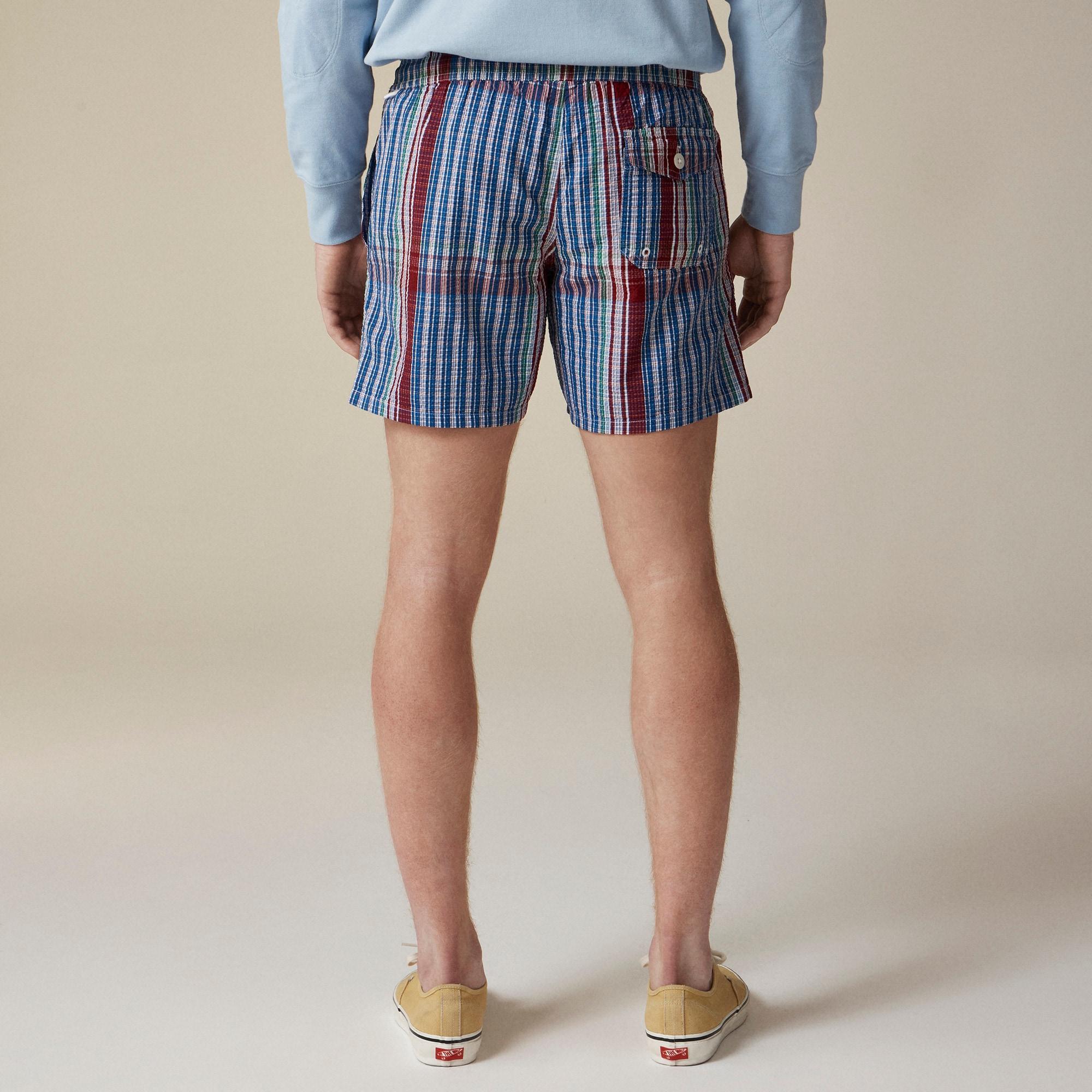 6" swim trunk in seersucker plaid Product Image