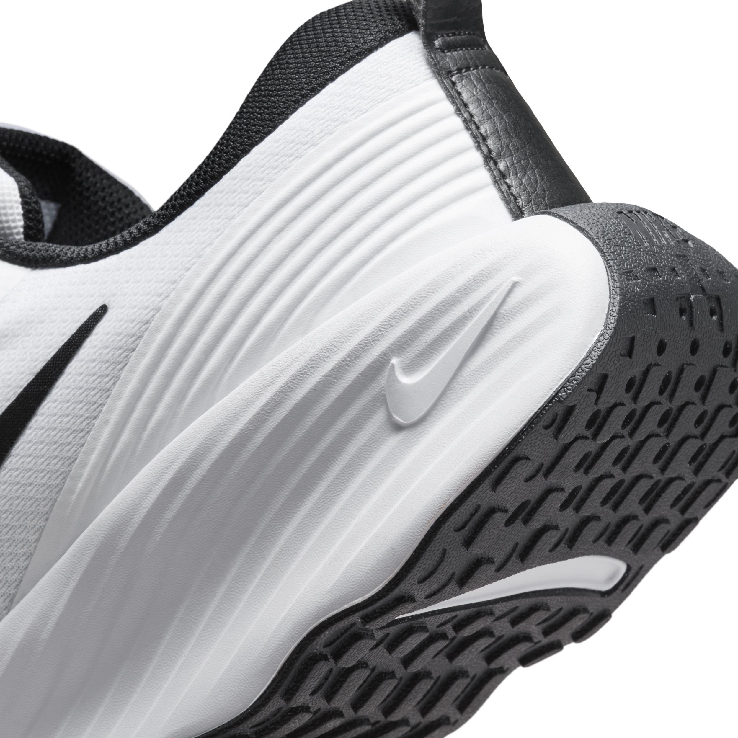 Nike Men's Promina Walking Shoes Product Image