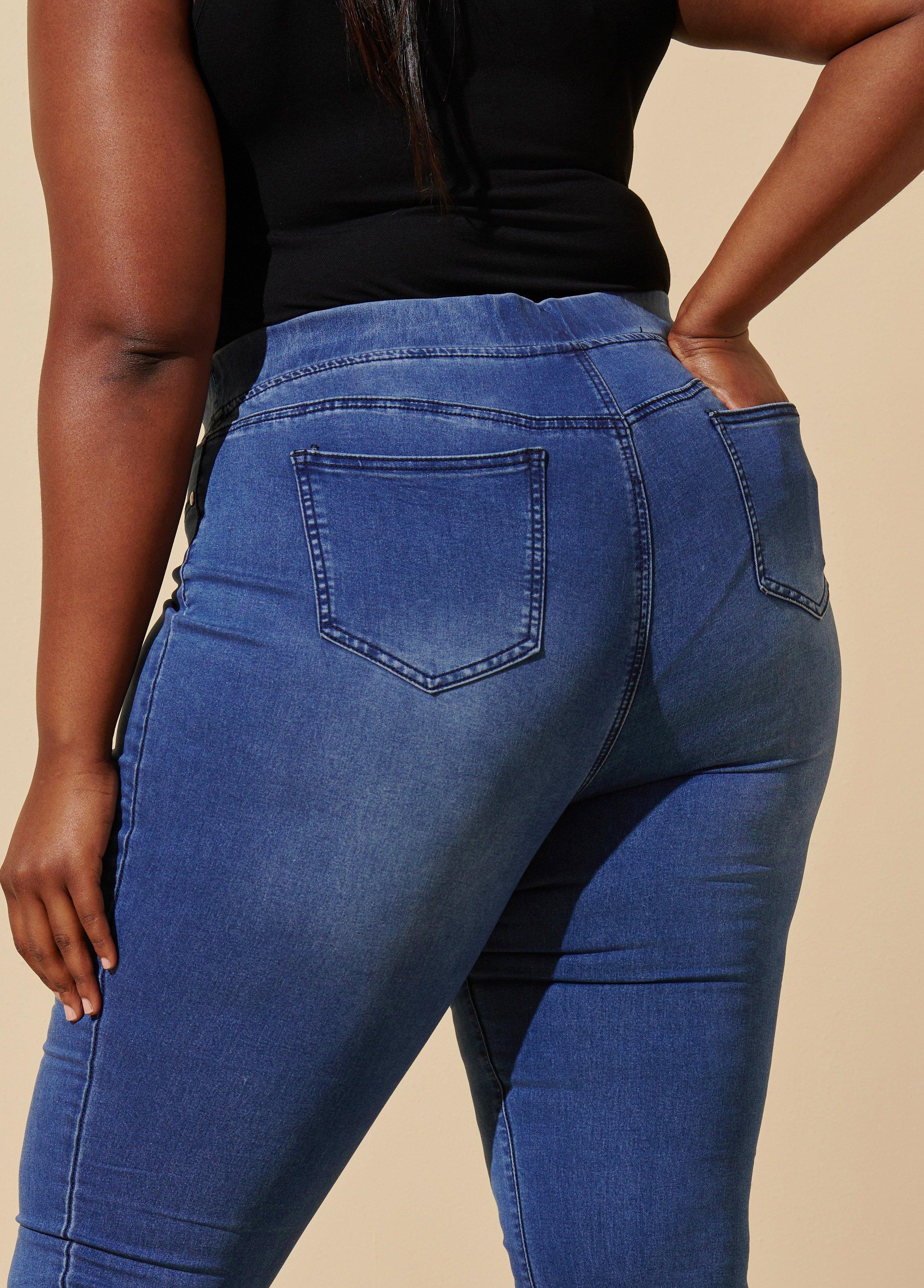 Iconic Medium Wash Pull On Jegging Product Image