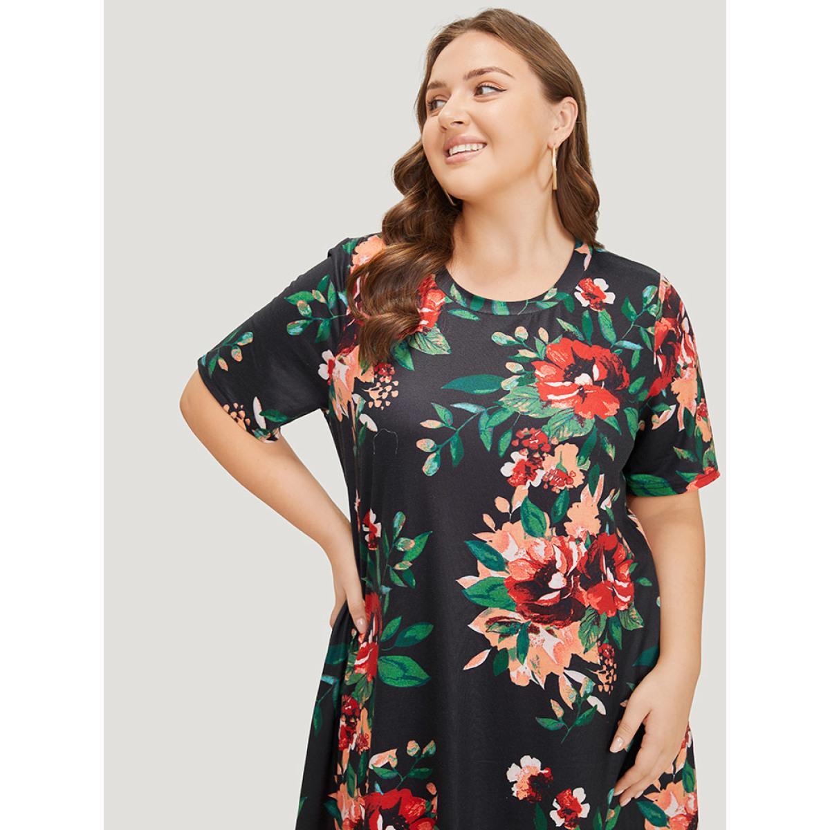 Plus Size Floral Print Pocket Midi Dress Black Women Casual Pocket Round Neck Short sleeve Curvy Midi Dress BloomChic 28/5X Product Image