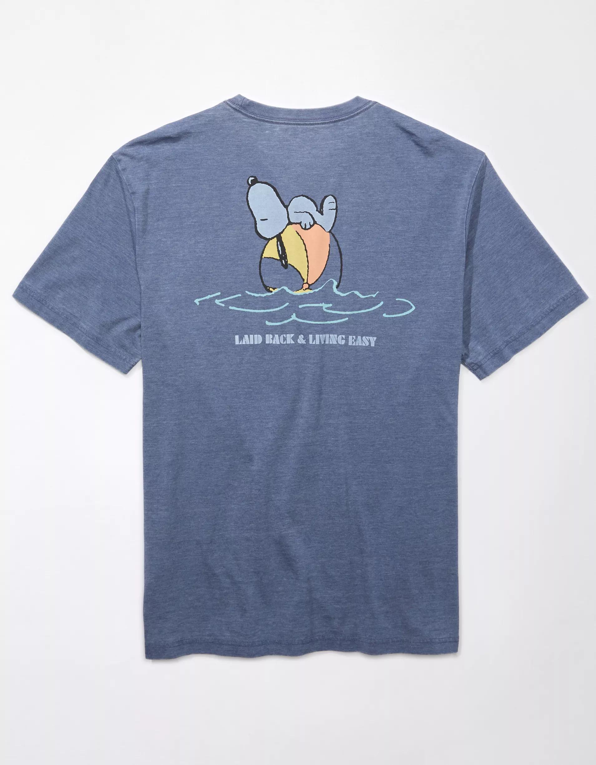 AE Snoopy Graphic T-Shirt Product Image