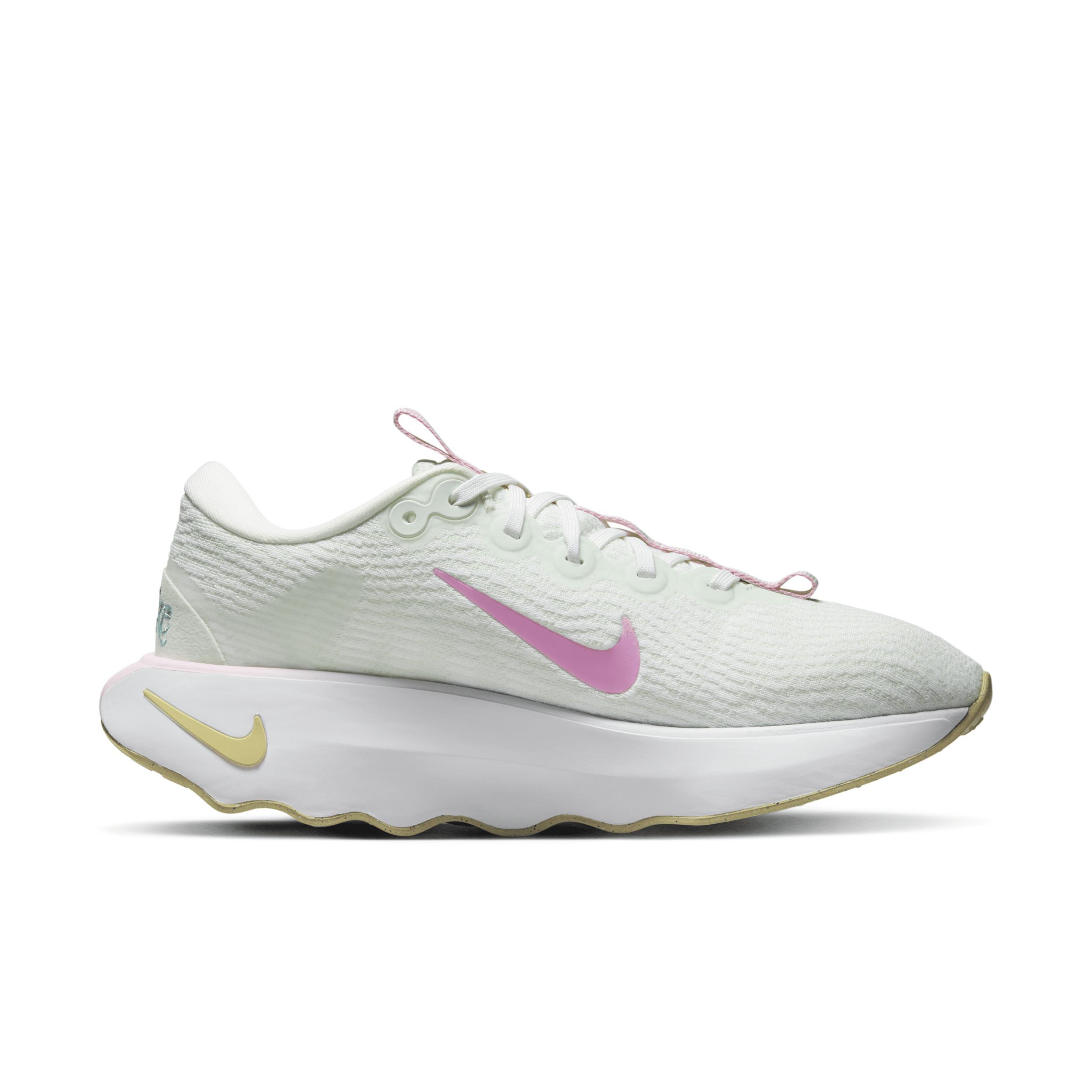 Nike Women's Motiva Walking Shoes Product Image