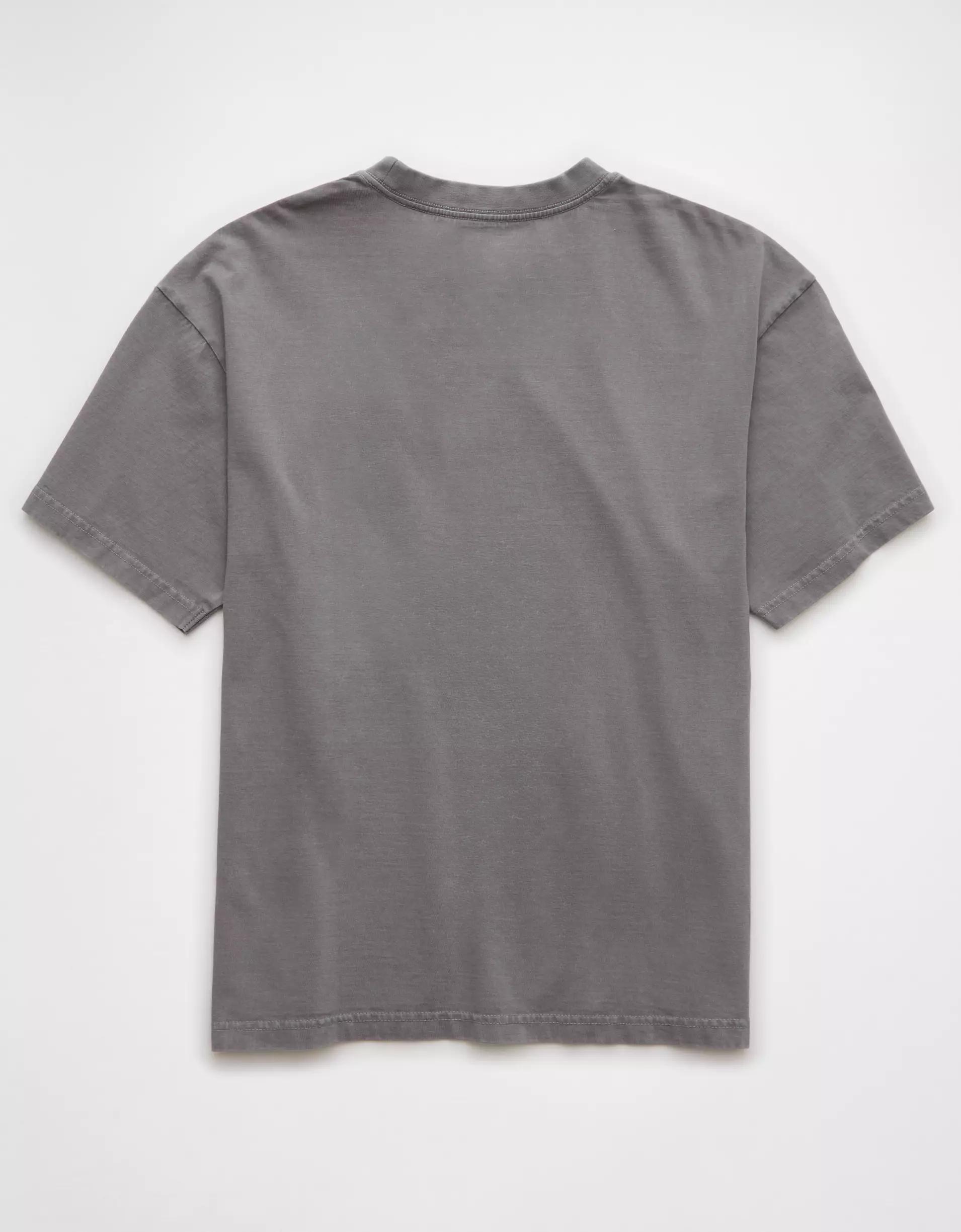 AE Boxy Le Mans Racing Graphic T-Shirt Product Image