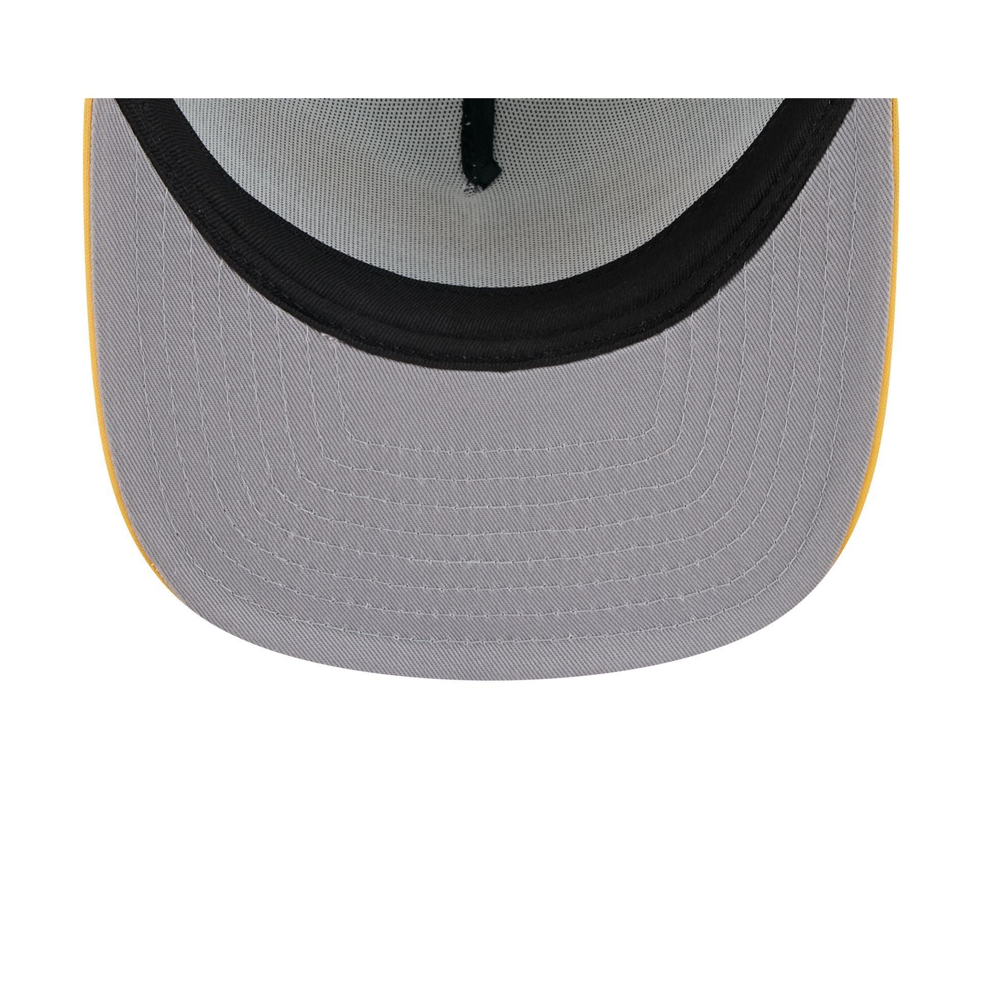 Athletics Retro Script 9FIFTY A-Frame Trucker Hat Male Product Image