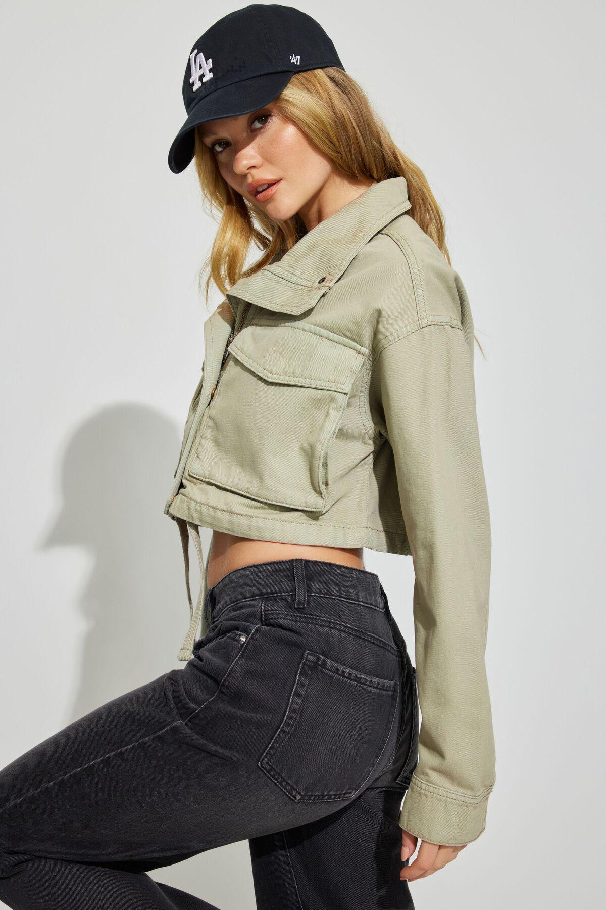 Crop Utility Jacket Product Image