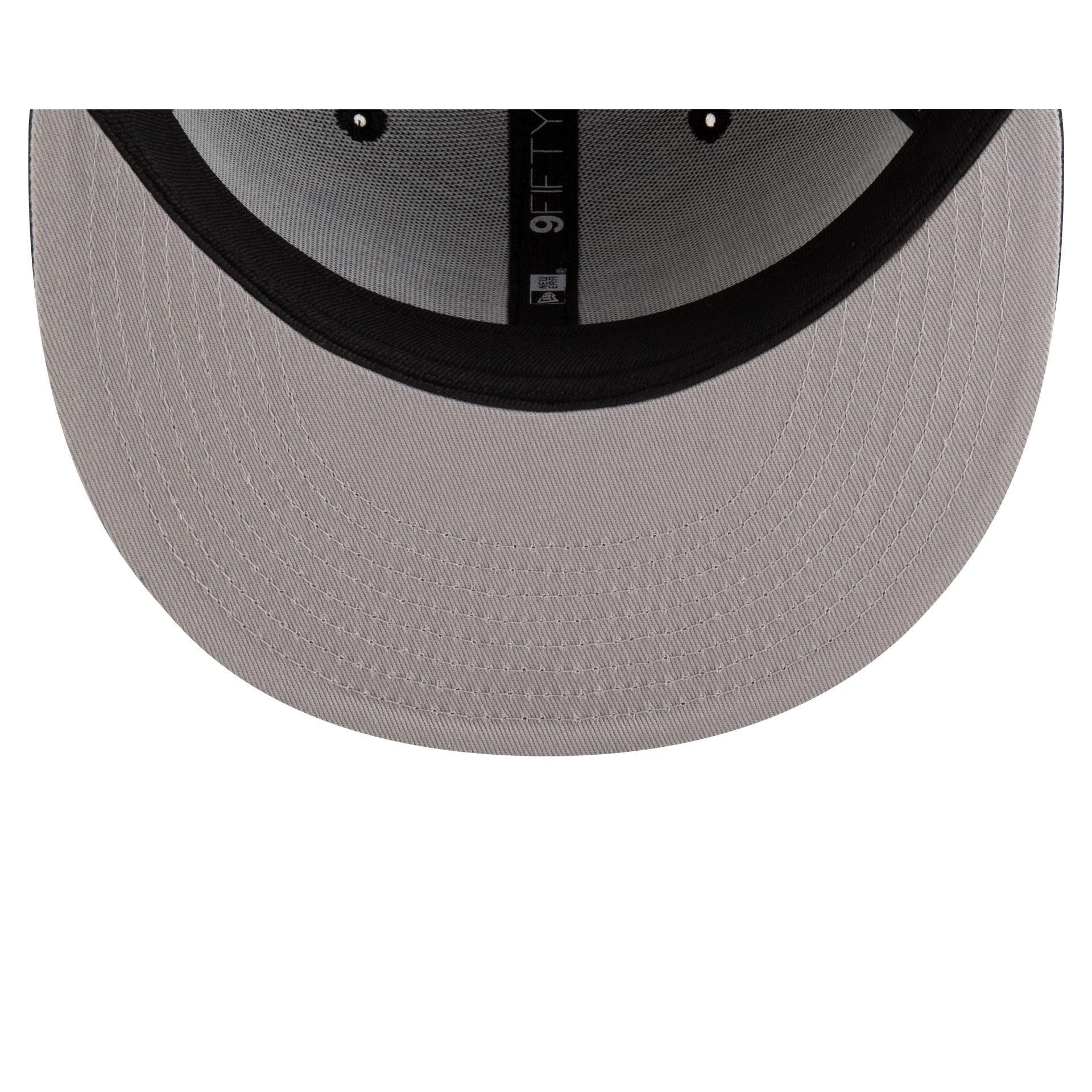 Cleveland Guardians Metallic Gold Logo 59FIFTY Fitted Hat Male Product Image