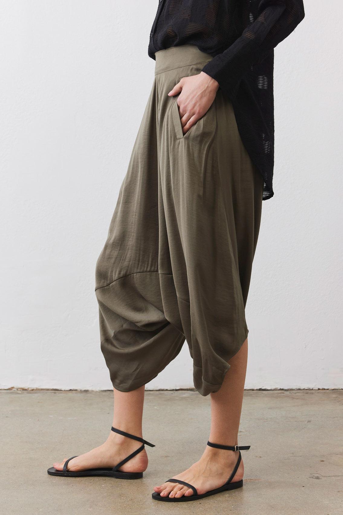Slouchy Cropped Pants Product Image