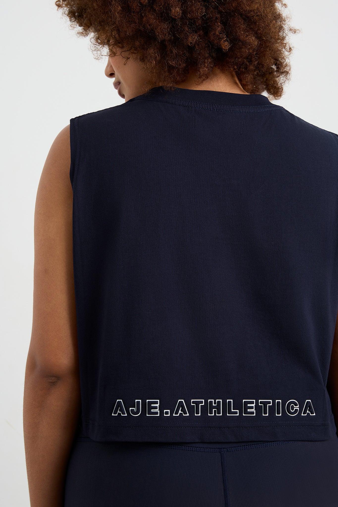 Cropped Tank 106 Product Image