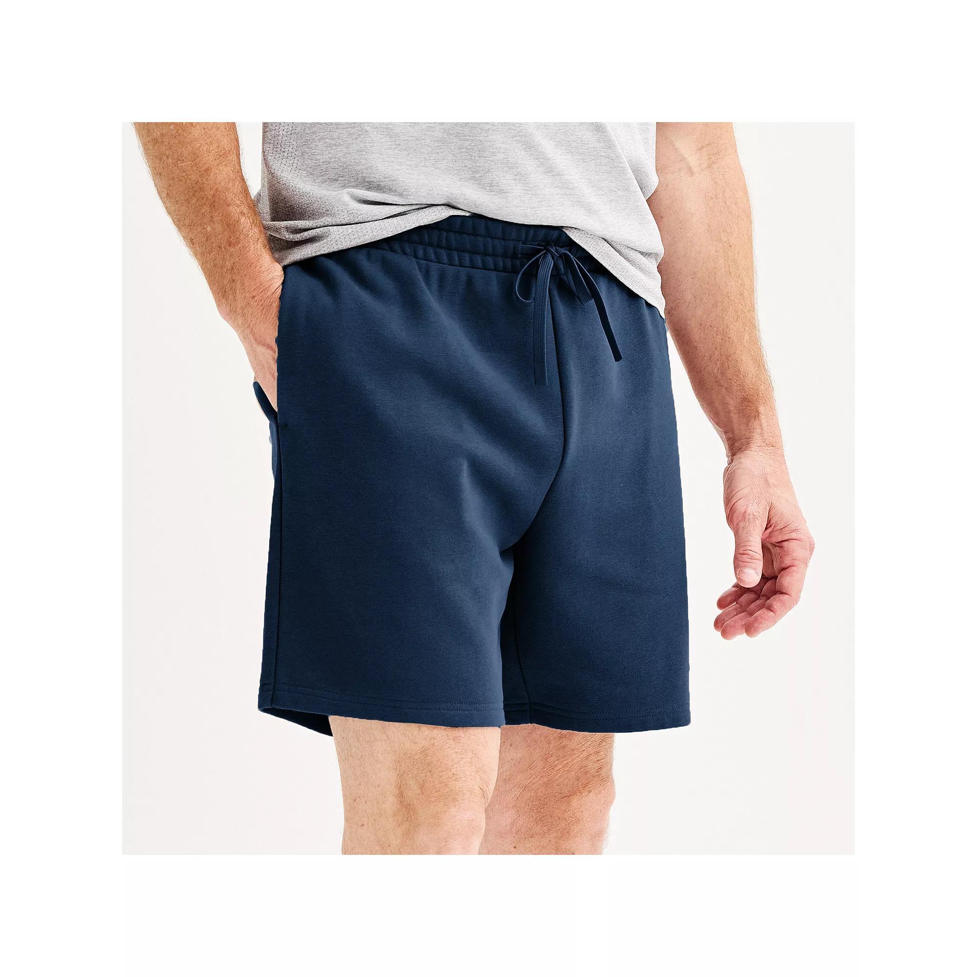 Men's Tek Gear® 7 in. Weekend Shorts,  Product Image