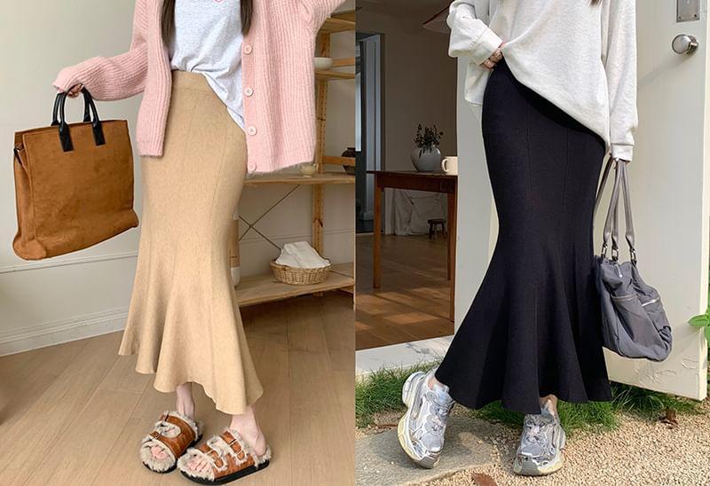 High Rise Plain Midi Mermaid Knit Skirt Product Image