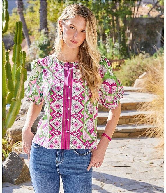 Karen Kane Printed Woven Split Round Neck Short Puff Sleeve Button-Front Shirt Product Image