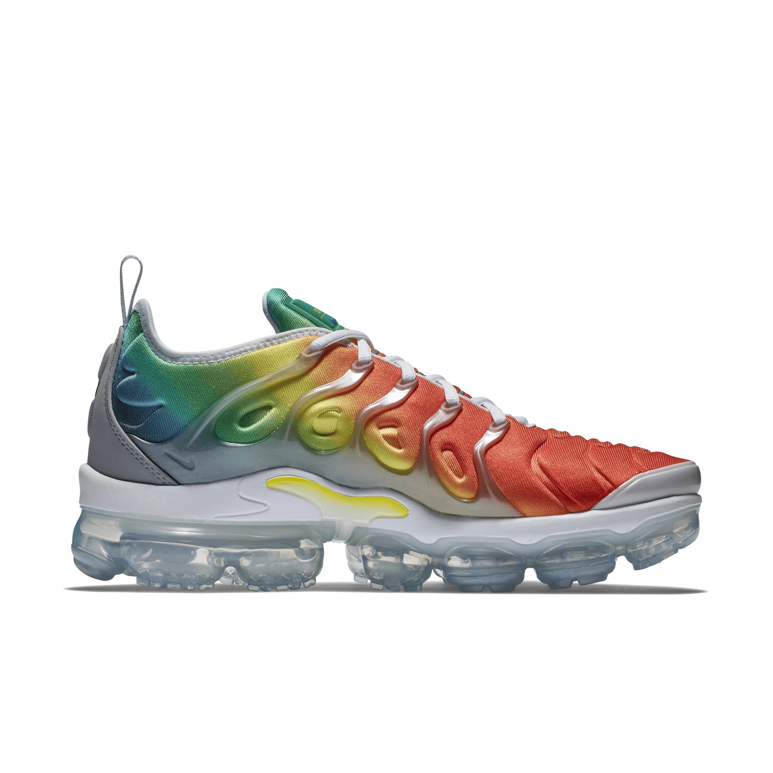 Nike Air VaporMax Plus Men's Shoes Product Image