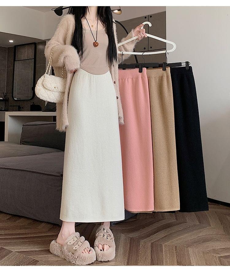 High Rise Plain Slit Knit Midi A-Line Skirt Product Image