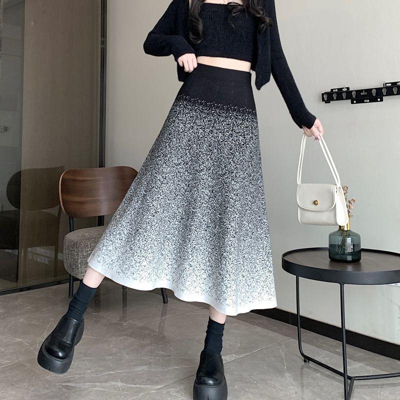 Elastic Waist Gradient Midi A-Line Knit Skirt Product Image