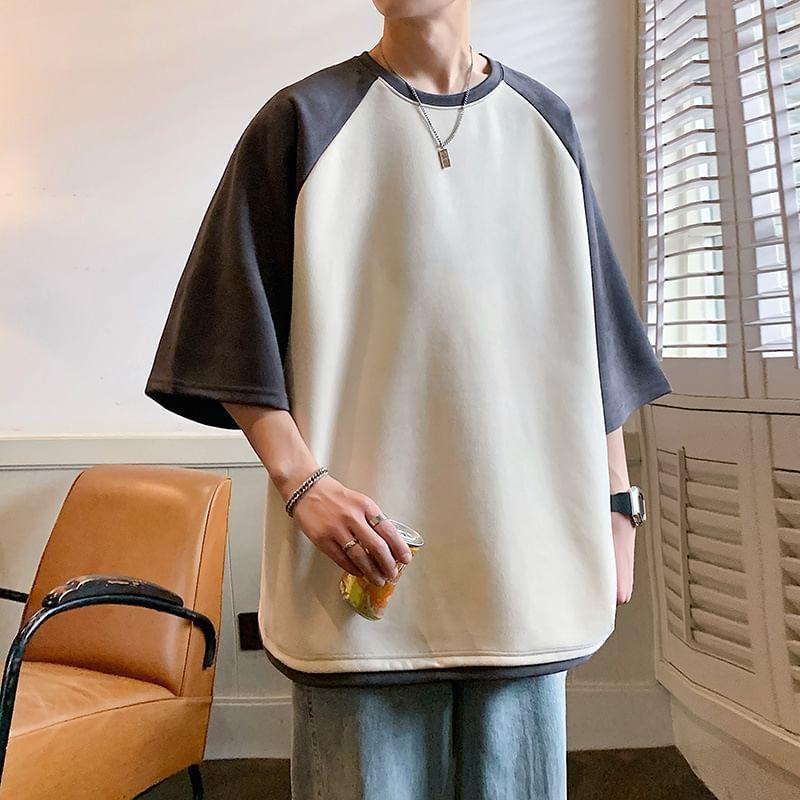 Elbow-Sleeve Crew Neck Raglan Oversized T-Shirt Product Image