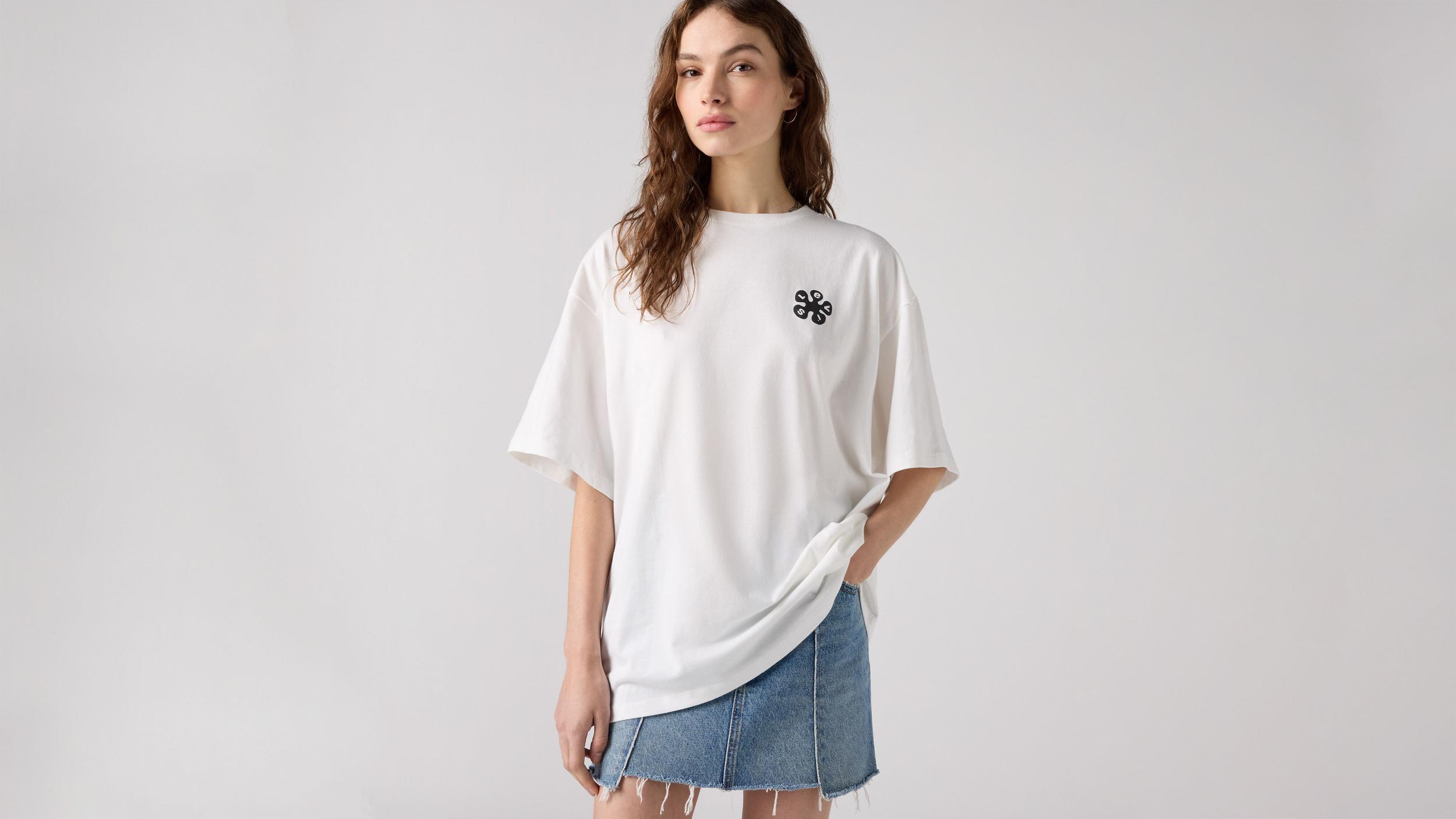Graphic Short Stack T-Shirt Product Image
