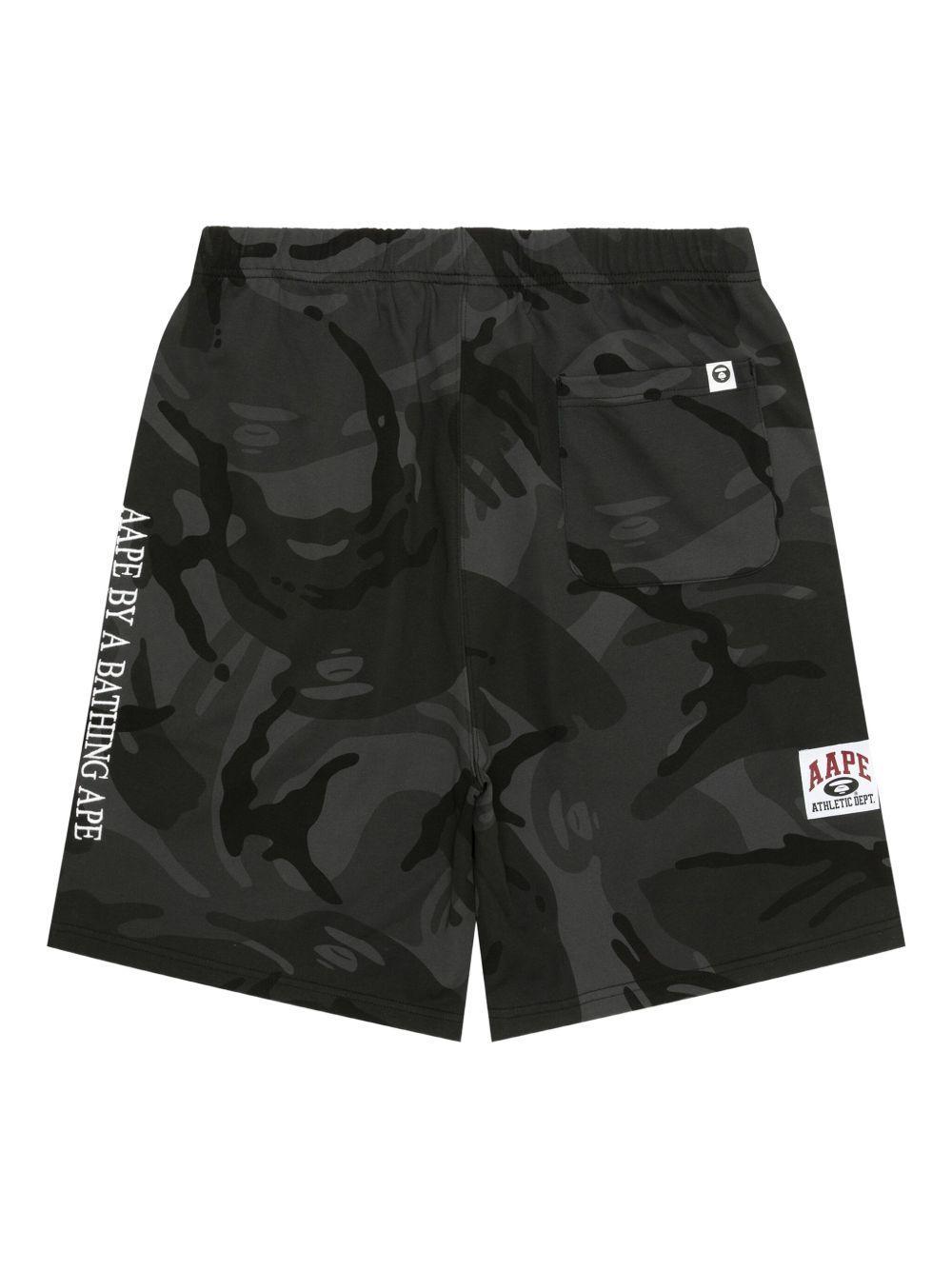 camouflage-pattern shorts Product Image