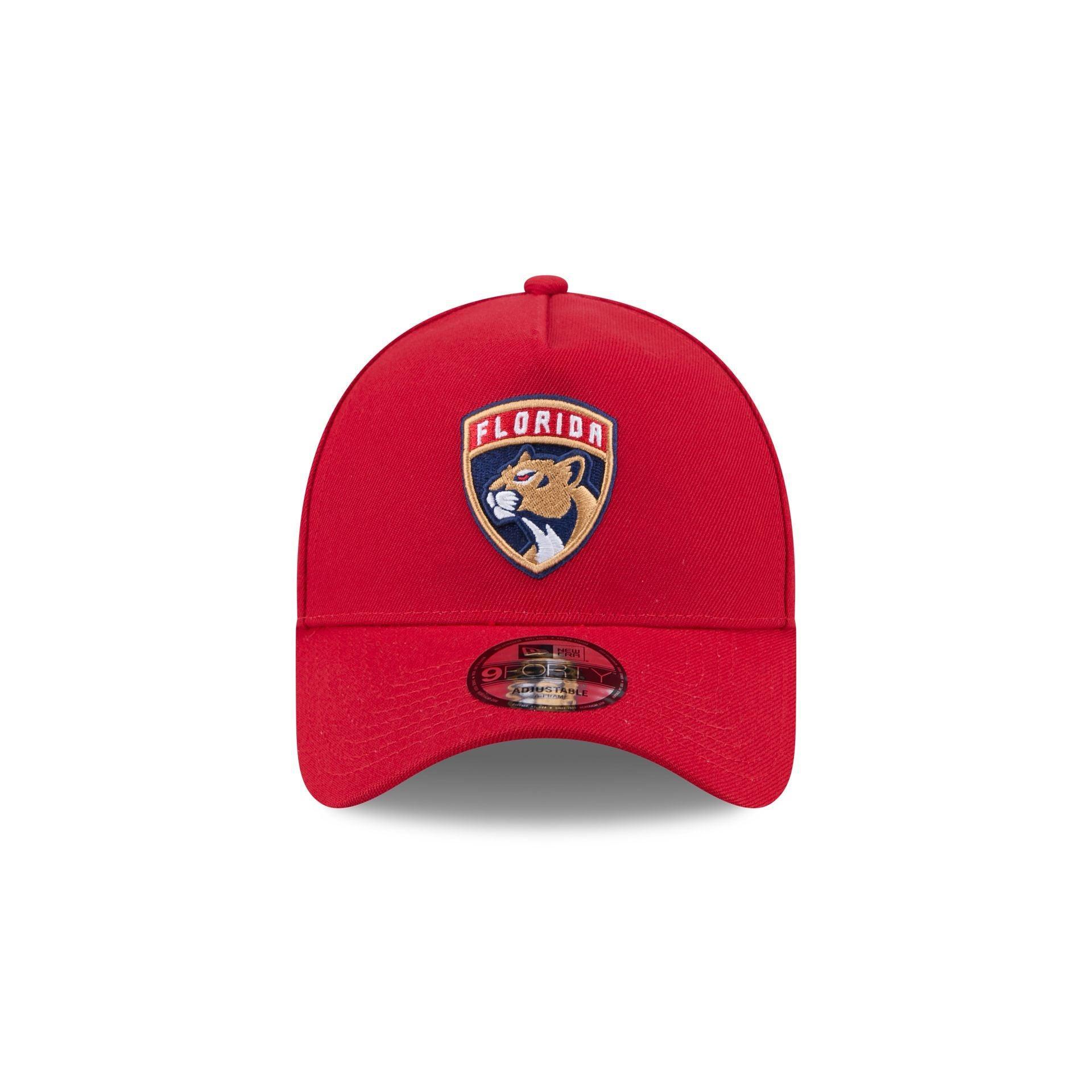 Chicago Blackhawks Slick 9TWENTY Trucker Hat Male Product Image