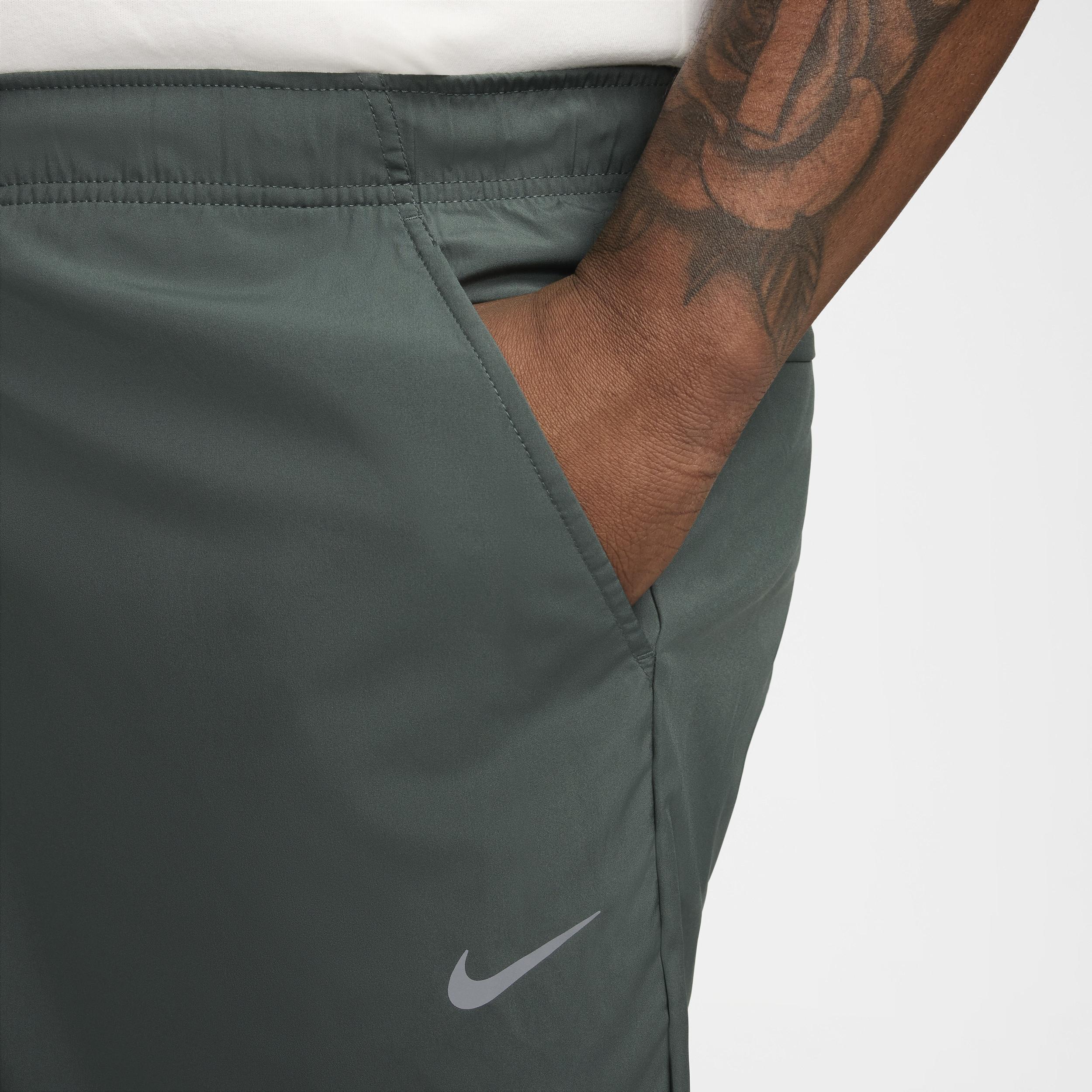 Nike Form Men's Dri-FIT Tapered Versatile Pants Product Image