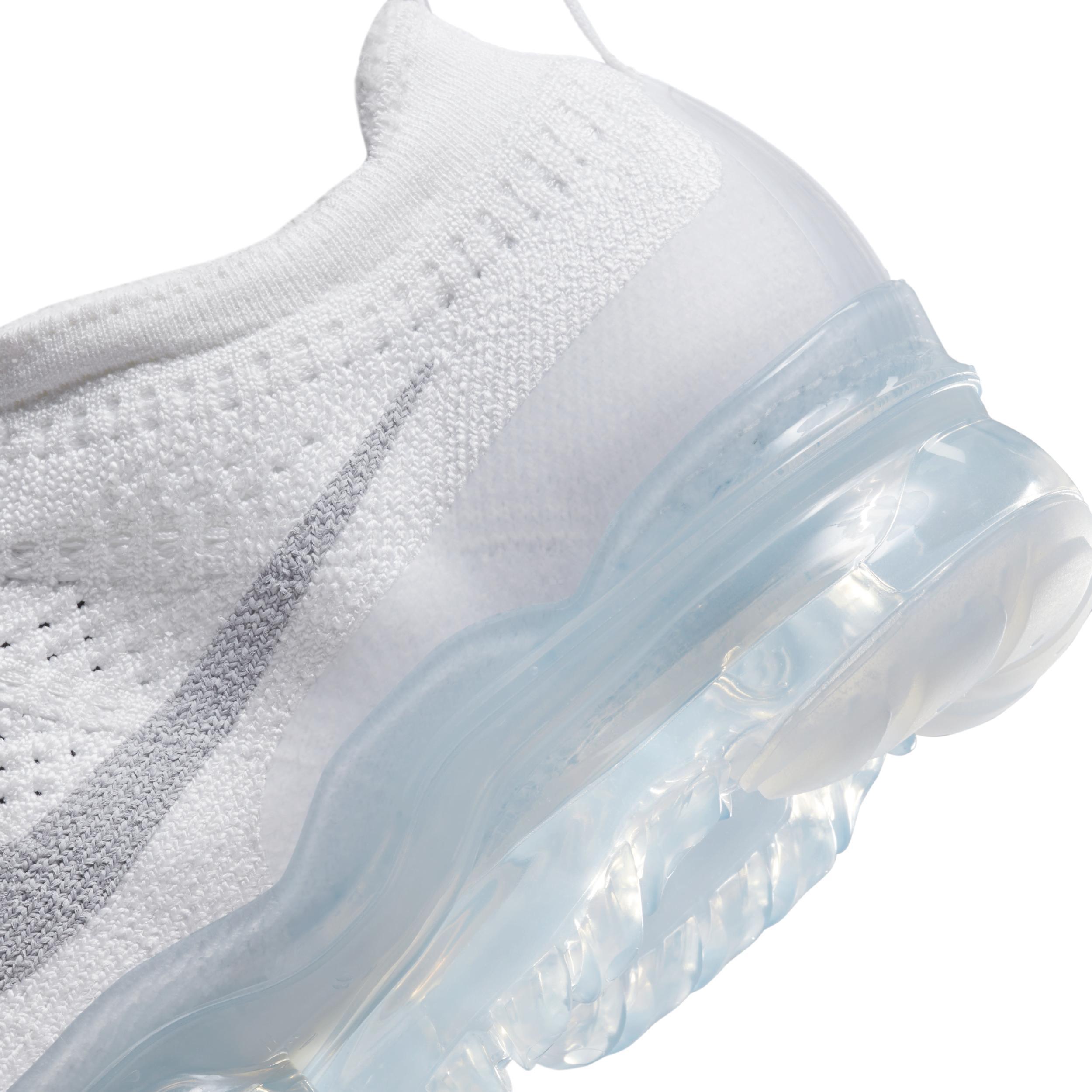 Nike Womens Air VaporMax 2023 Flyknit Shoes Product Image