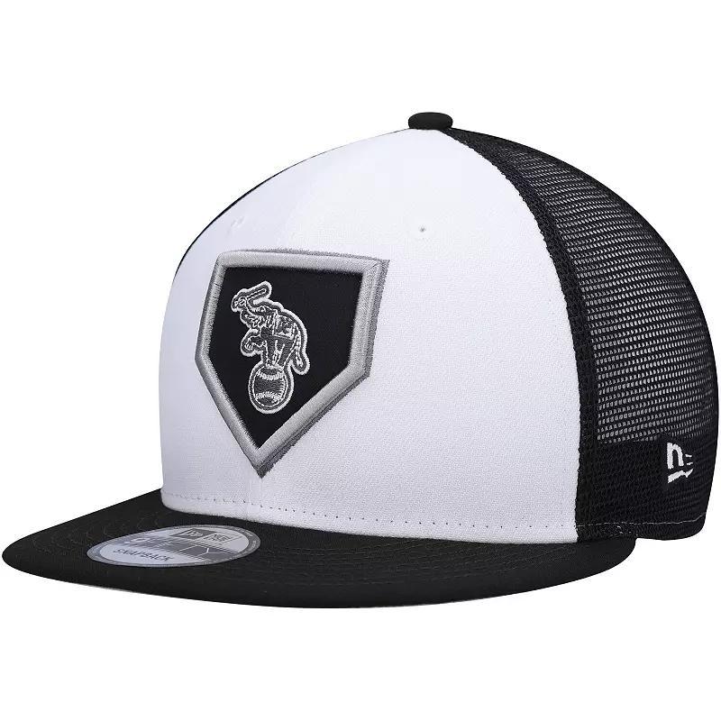 Men's New Era White/Black Oakland Athletics 2022 Clubhouse Trucker 9FIFTY Snapback Hat Product Image