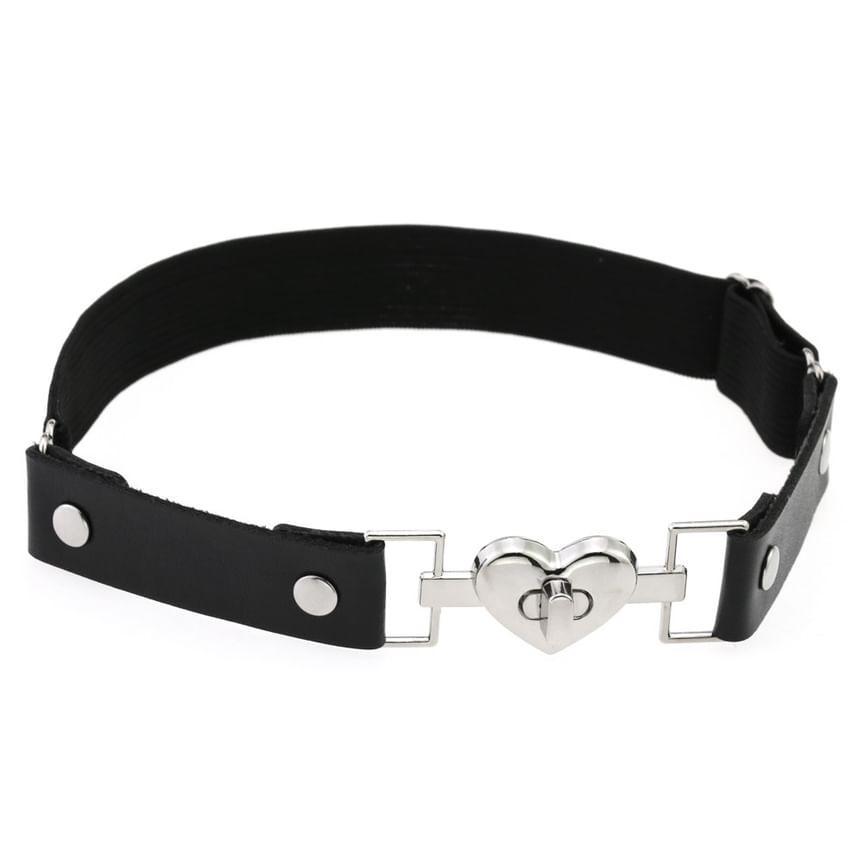 Heart Buckle Garter Product Image