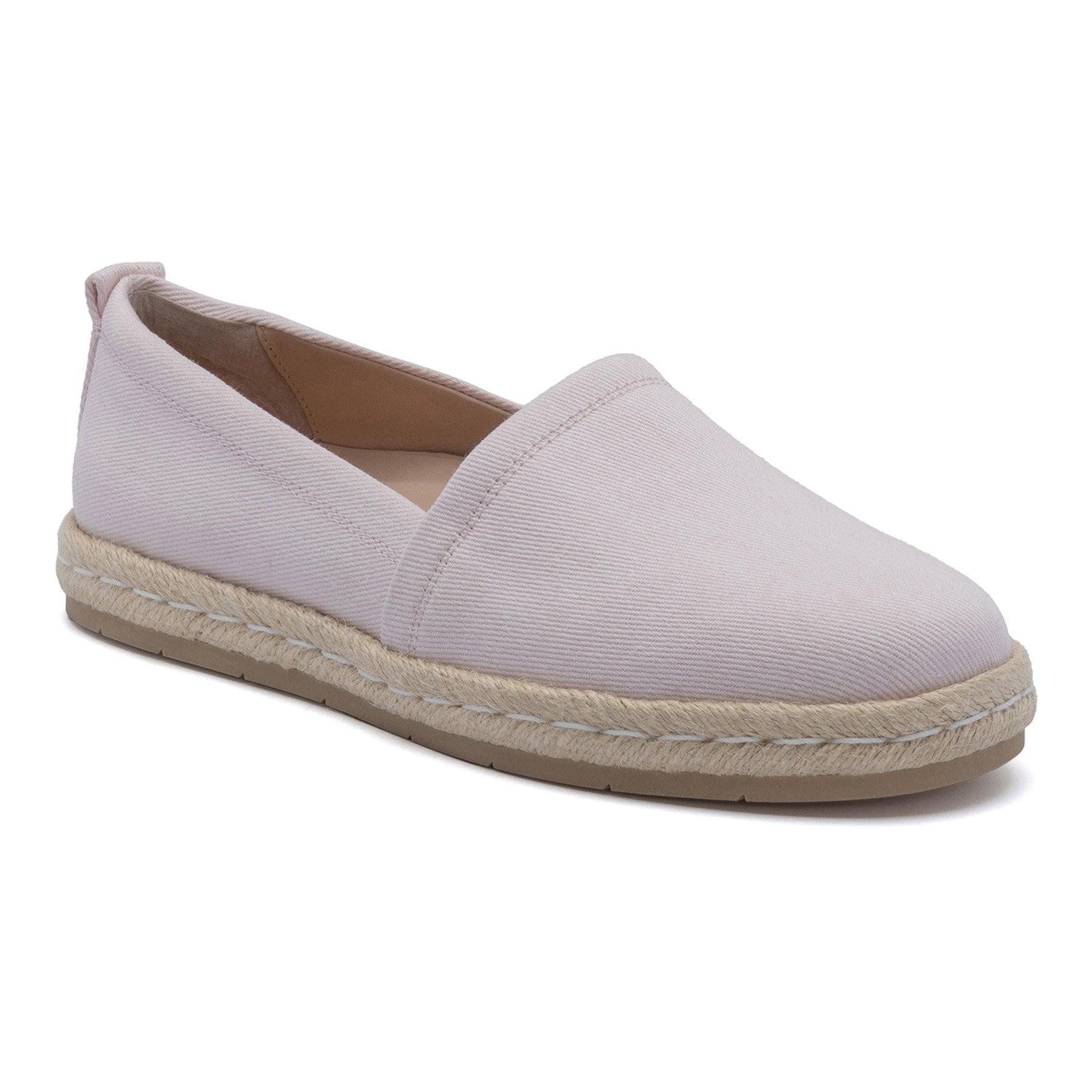 Isle Slip On Female Product Image