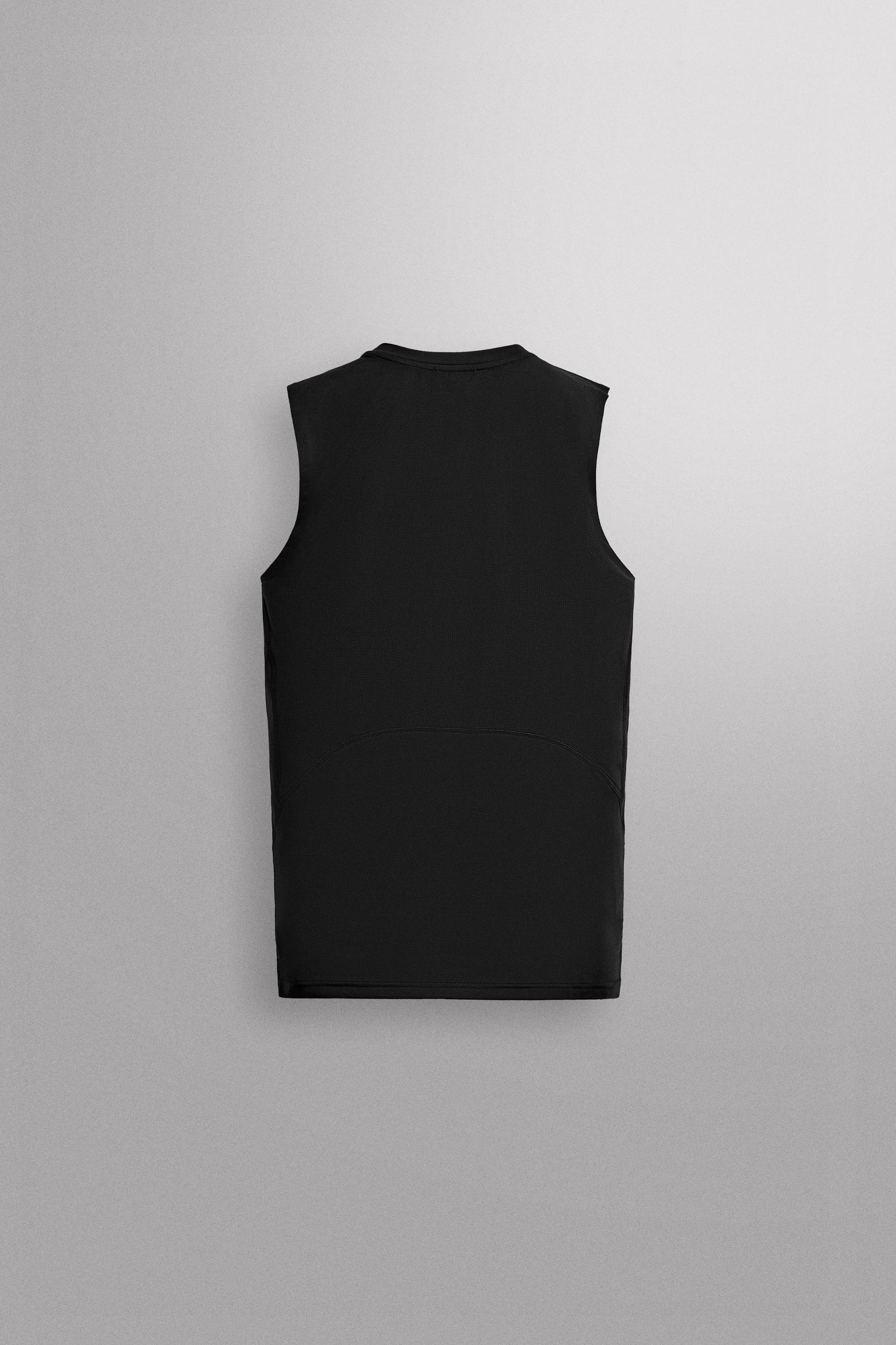 COMPRESSION TANK TOP Product Image